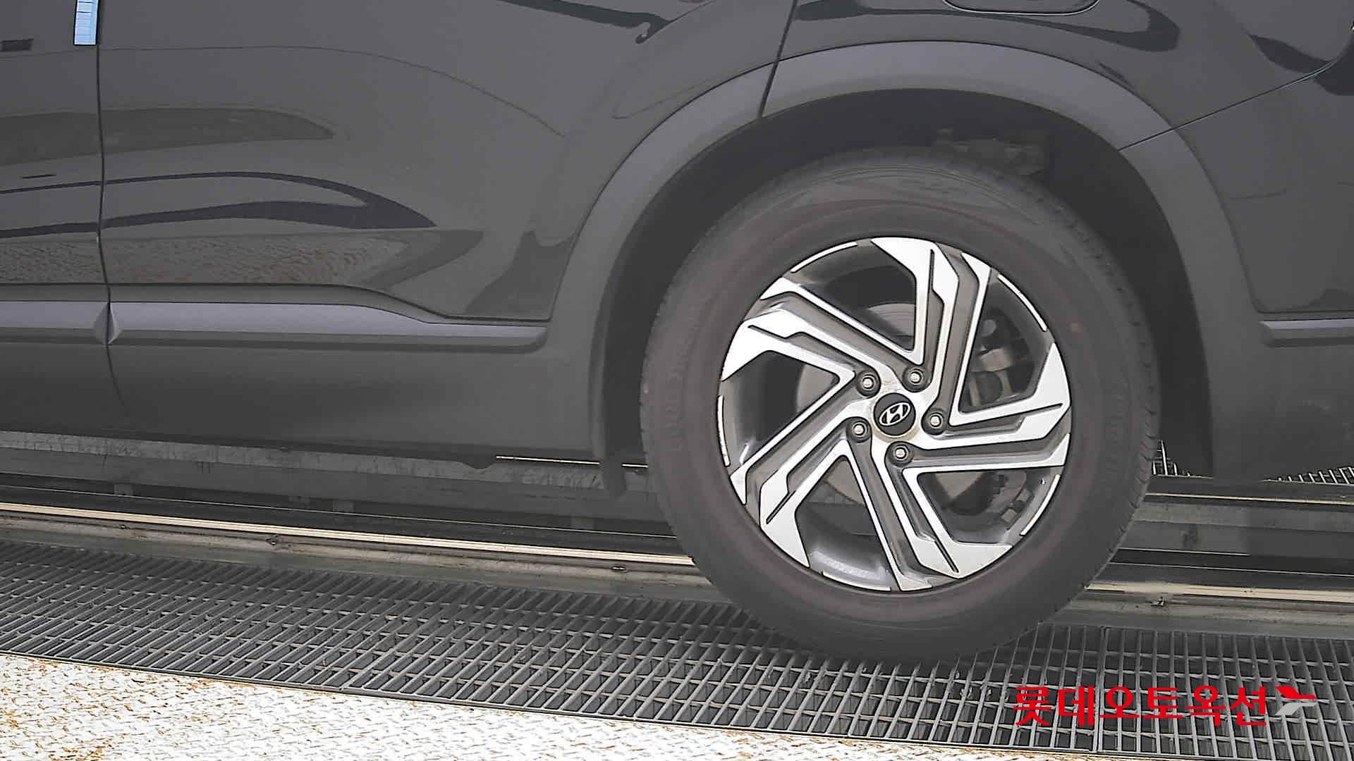 2021 - hyundai santafe
