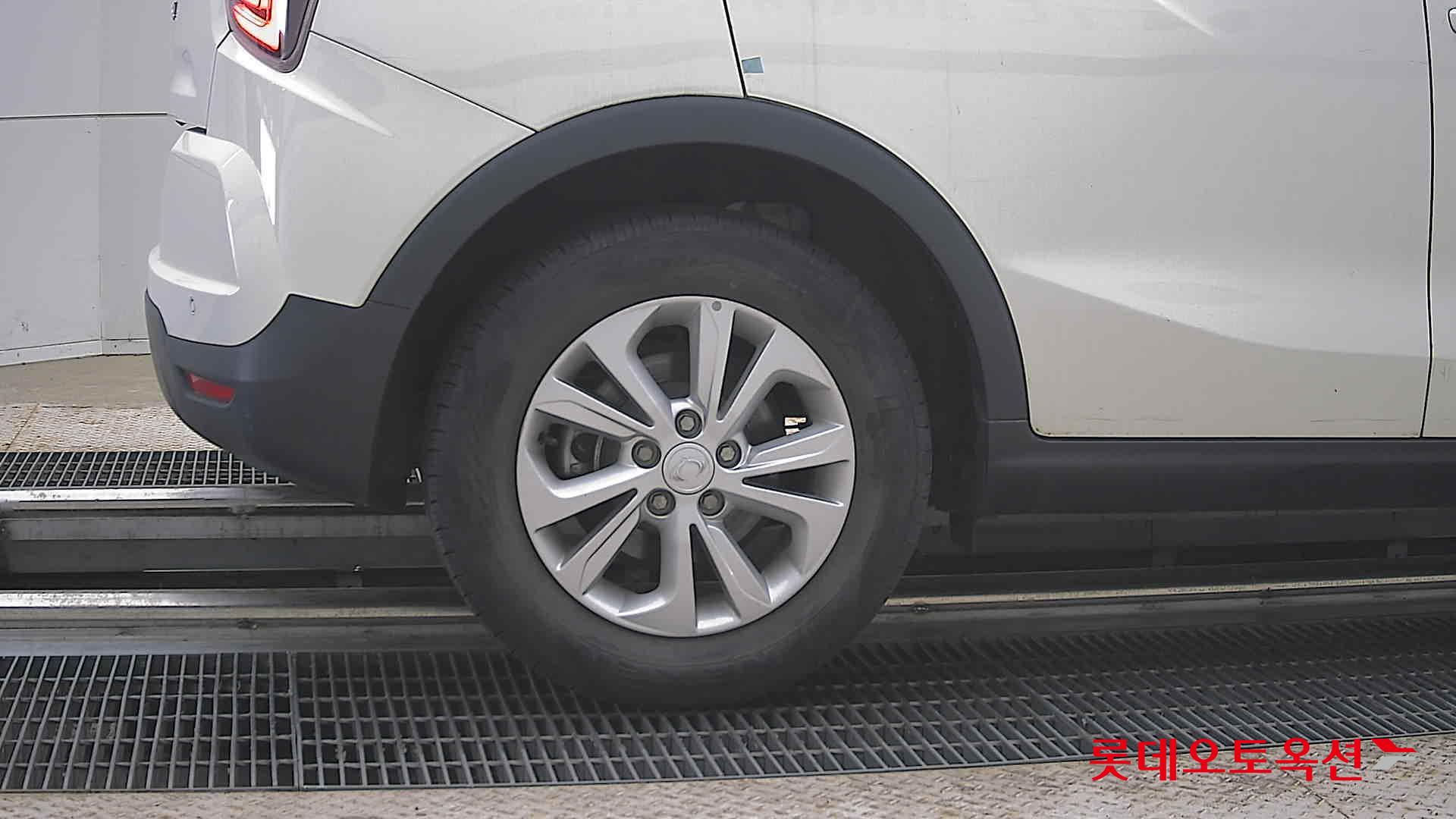 2021 - ssangyong tivoli