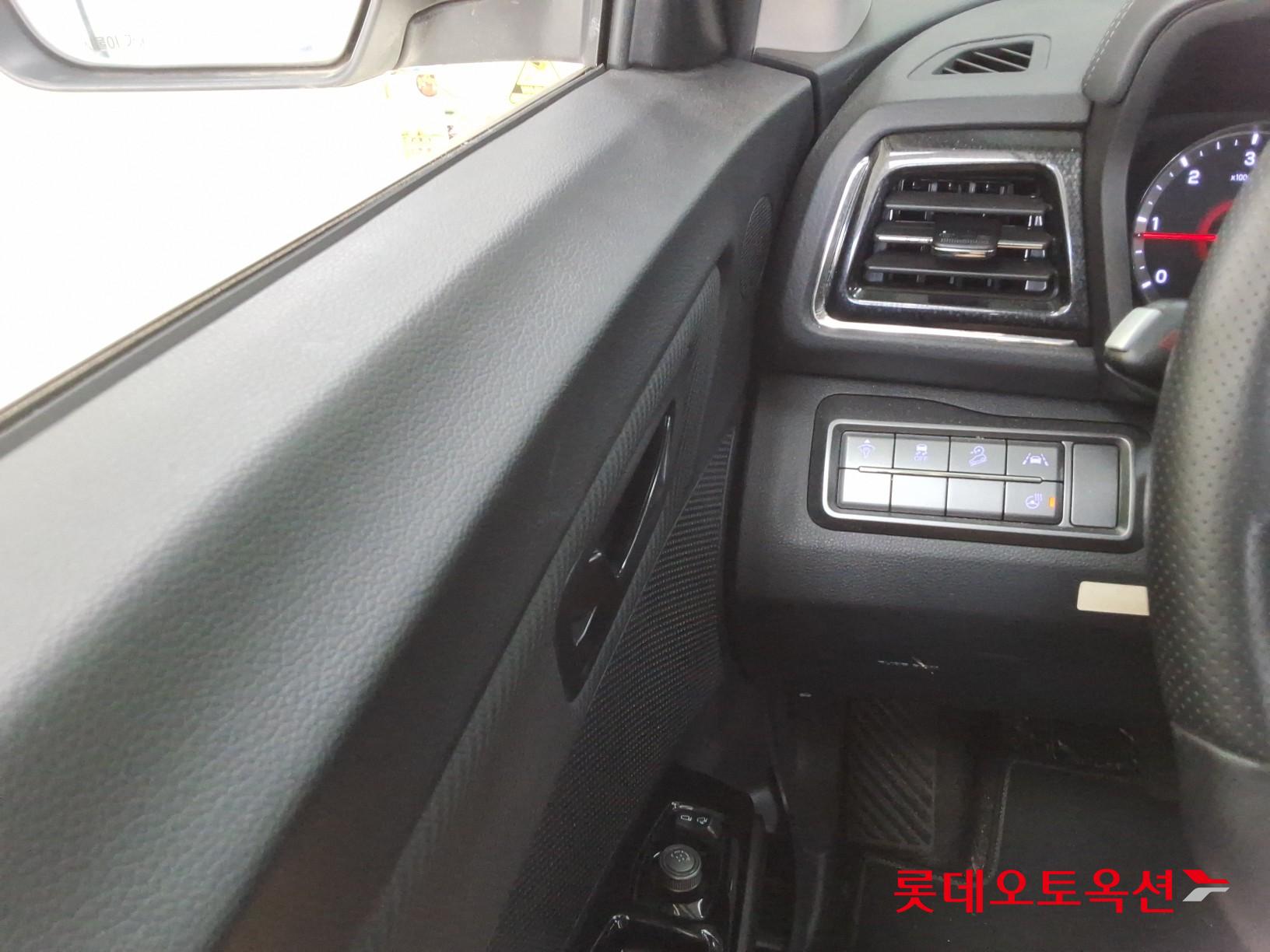 2021 - ssangyong tivoli