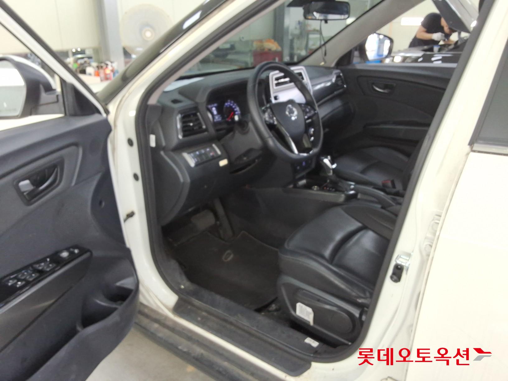 2021 - ssangyong tivoli