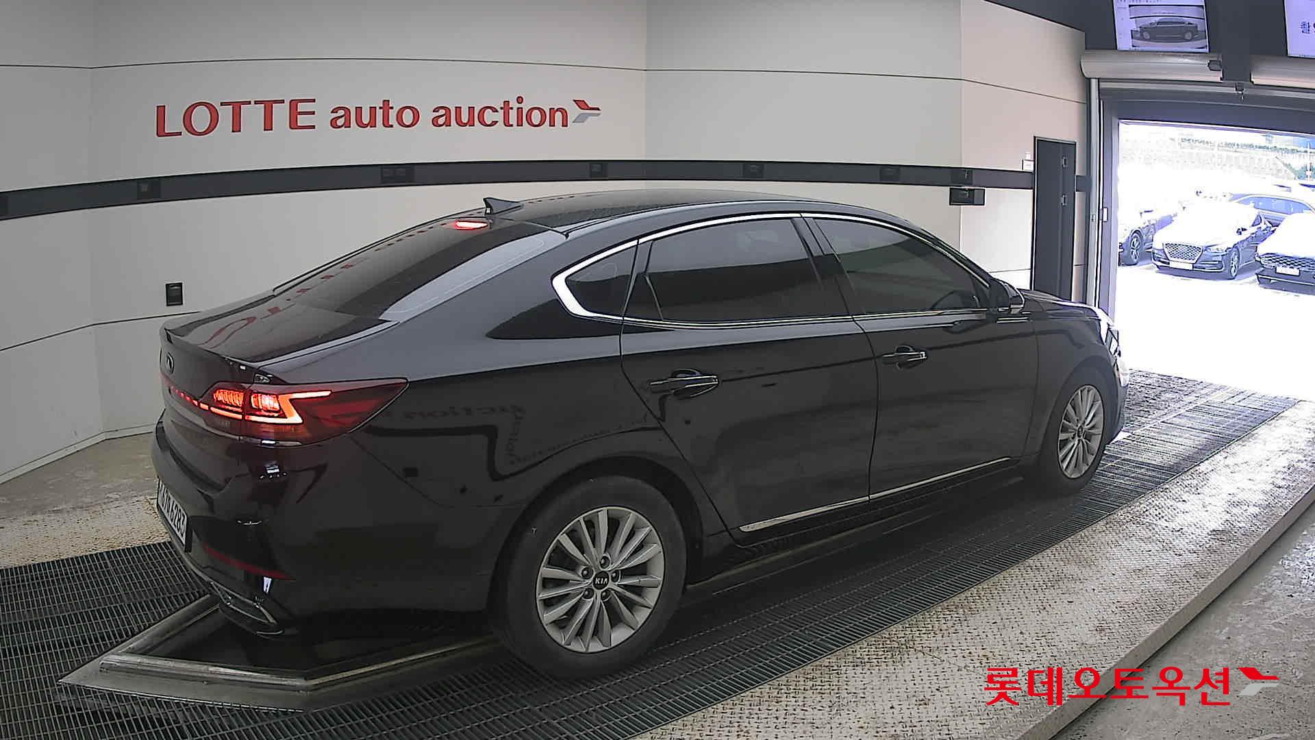 2020 - kia k7