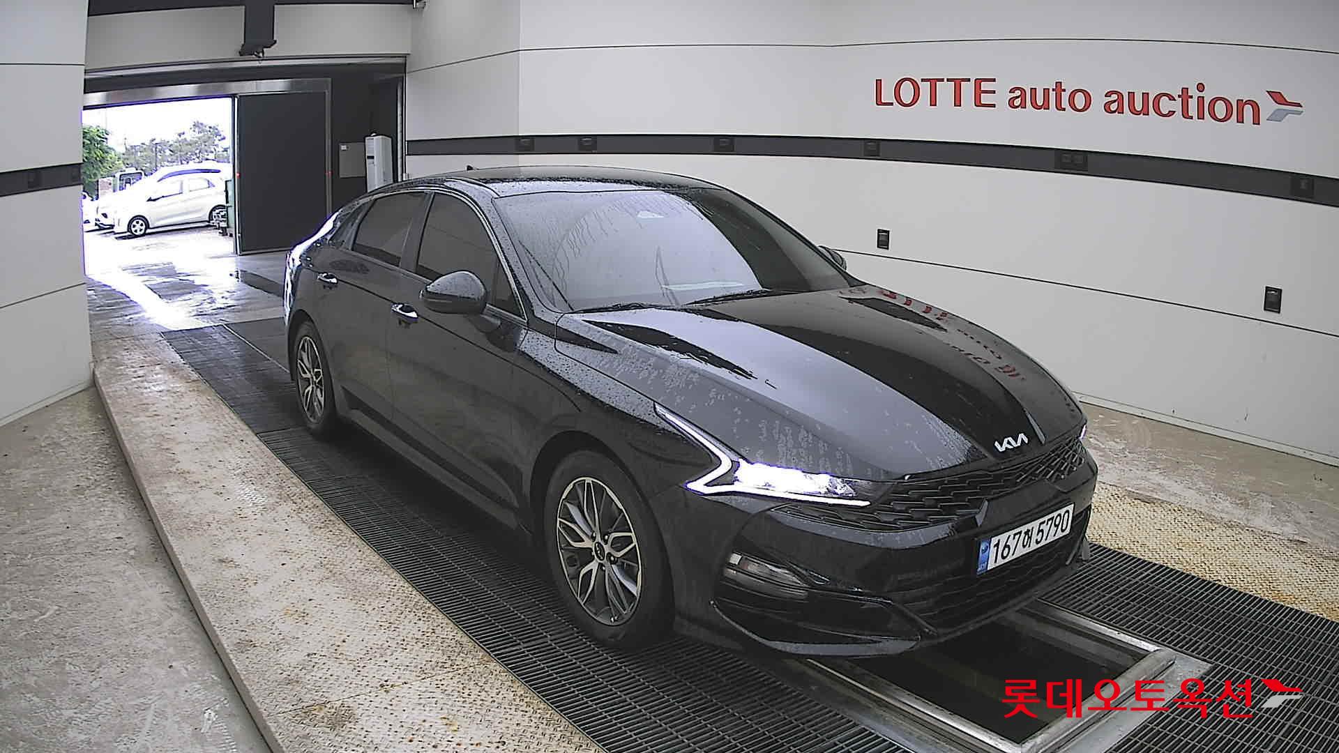Kia K5 - 6