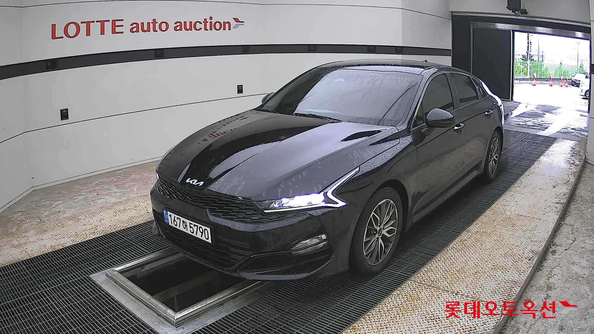 Kia K5 - 3