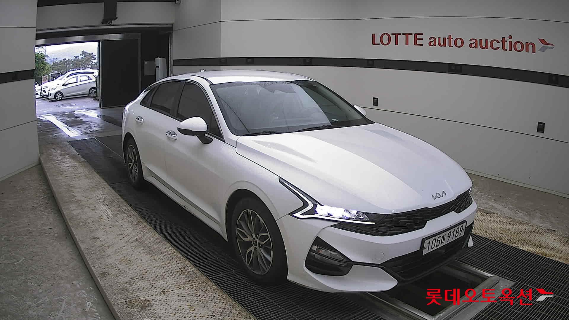Kia K5 - 6