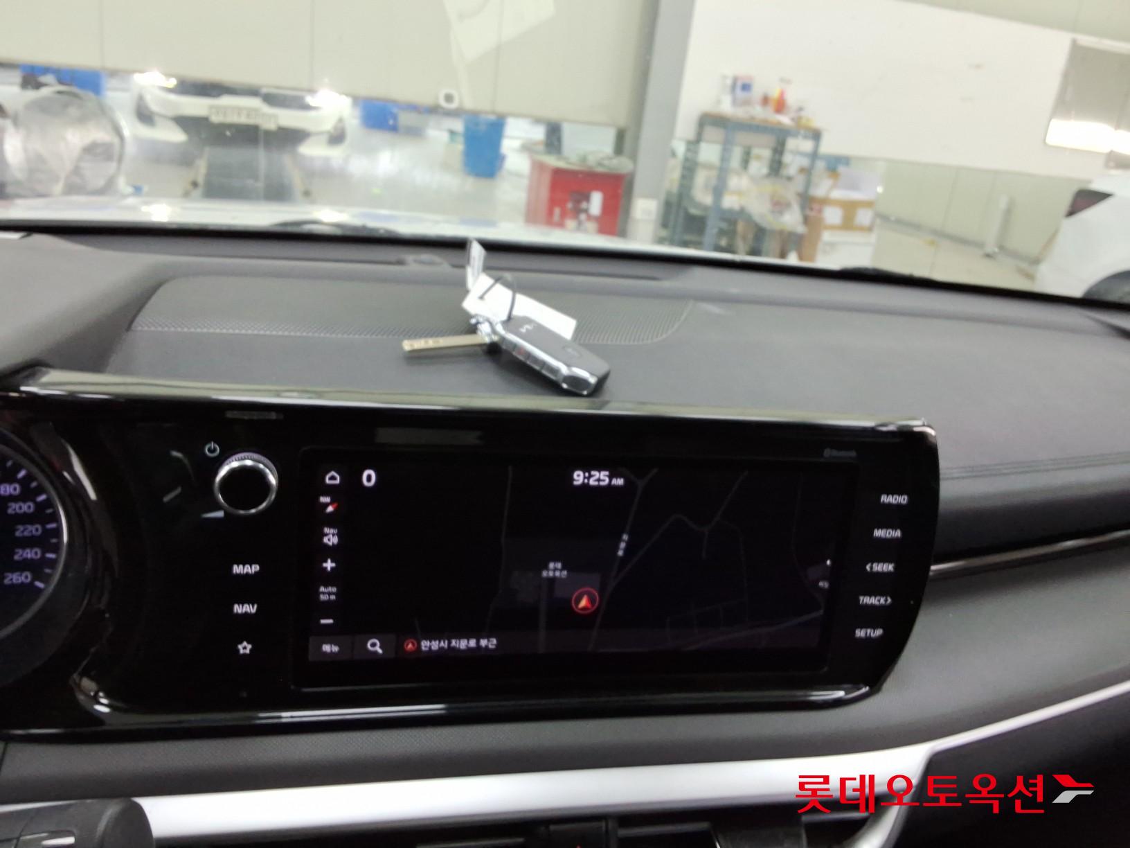 Kia K5 - 33