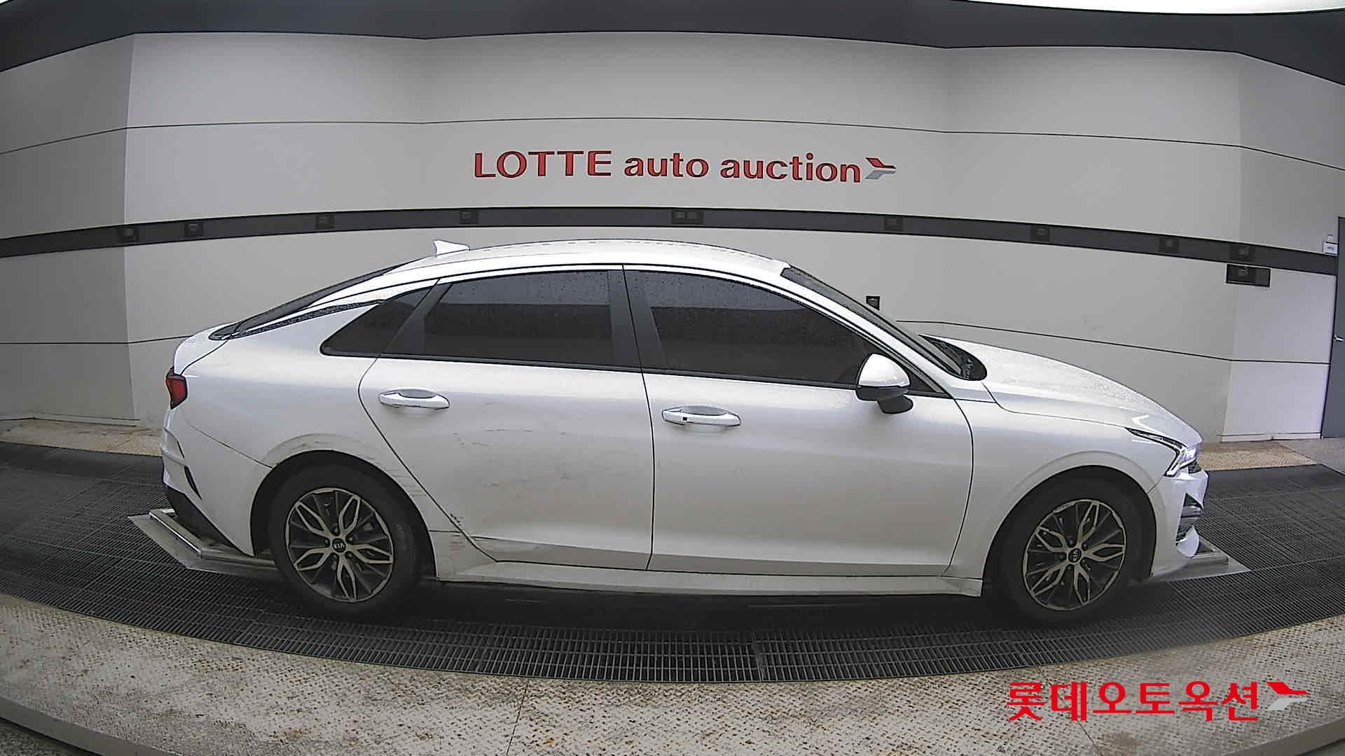 Kia K5 - 21