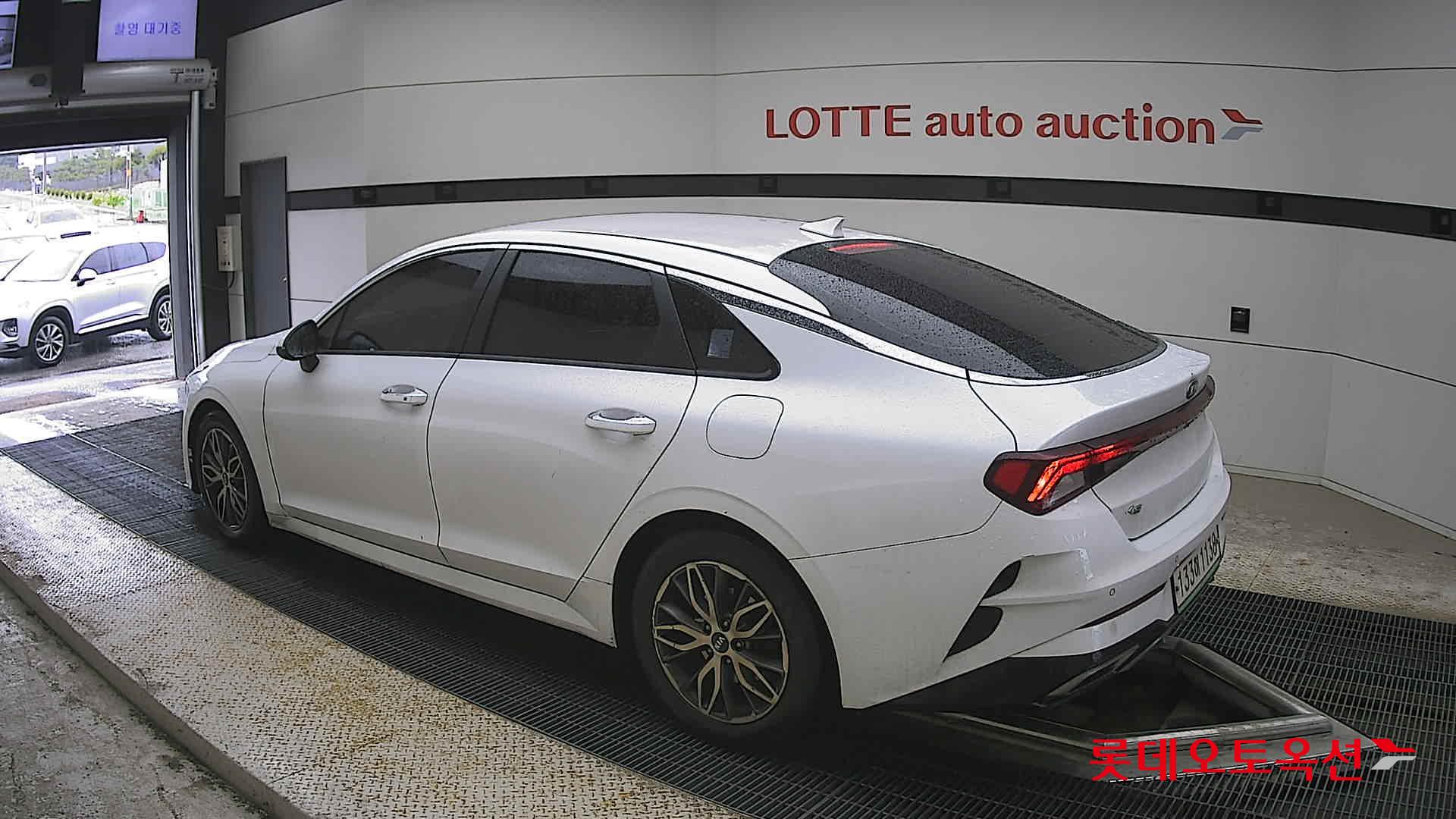 Kia K5 - 15