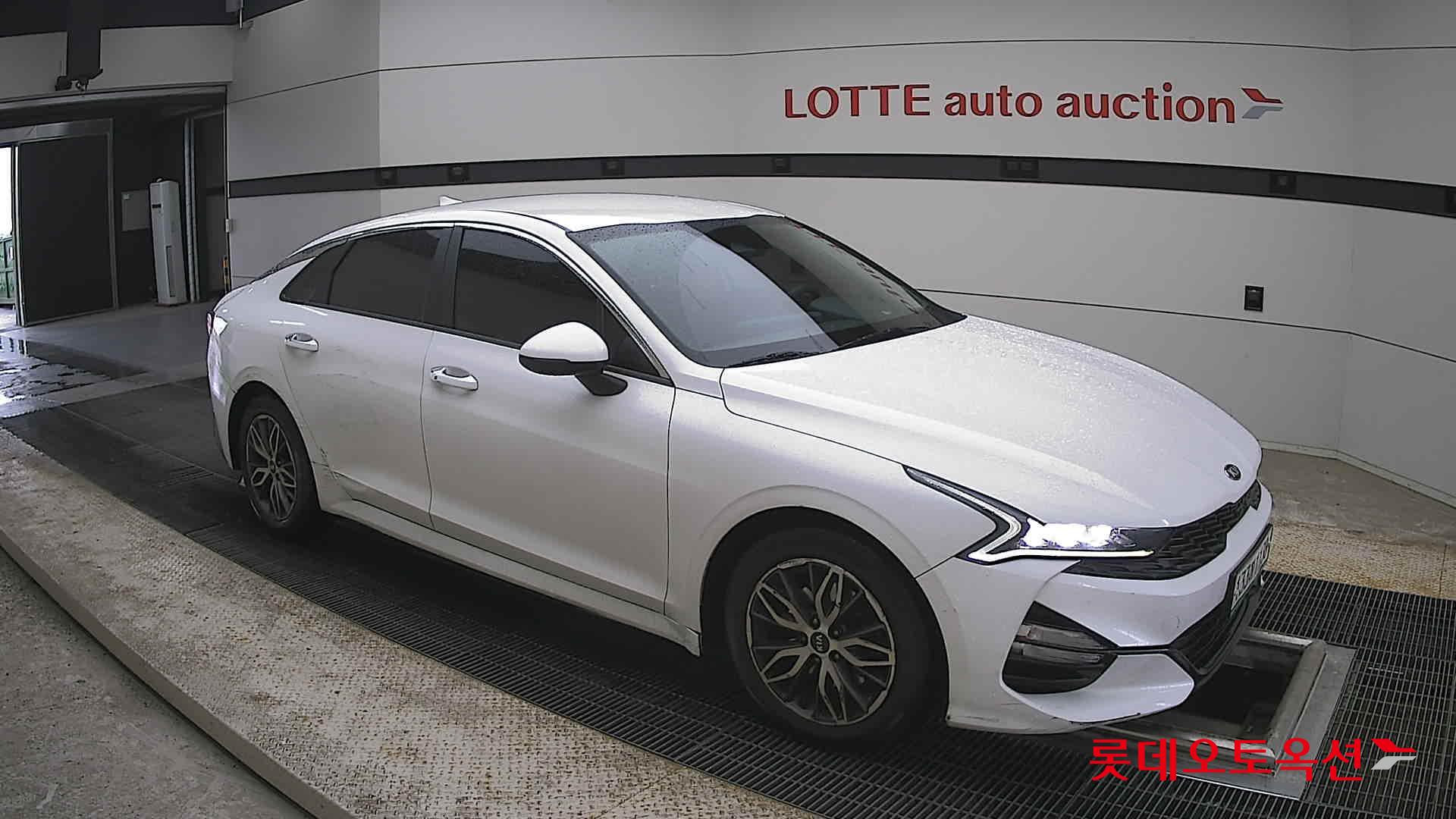 Kia K5 - 23