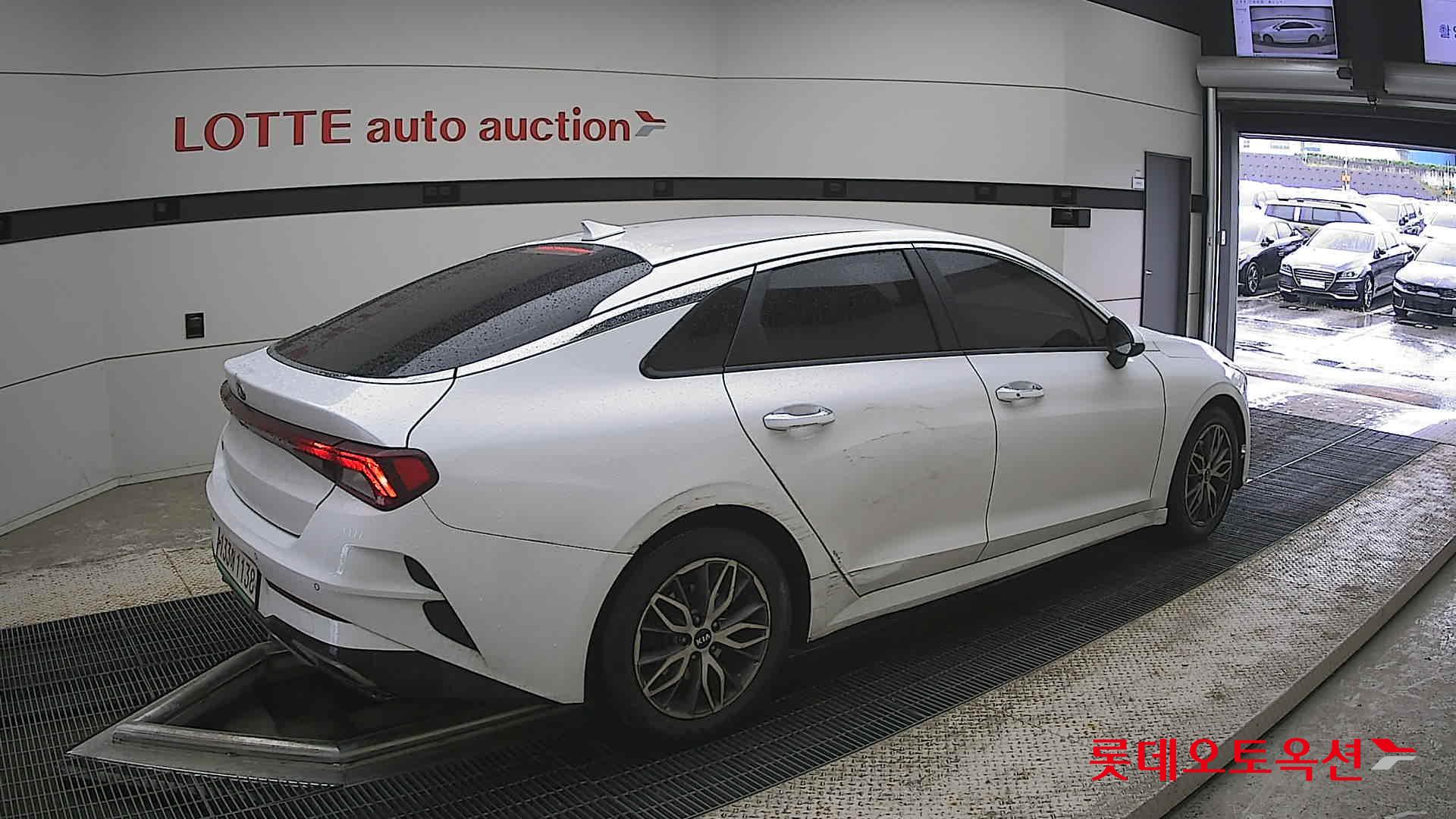 Kia K5 - 19