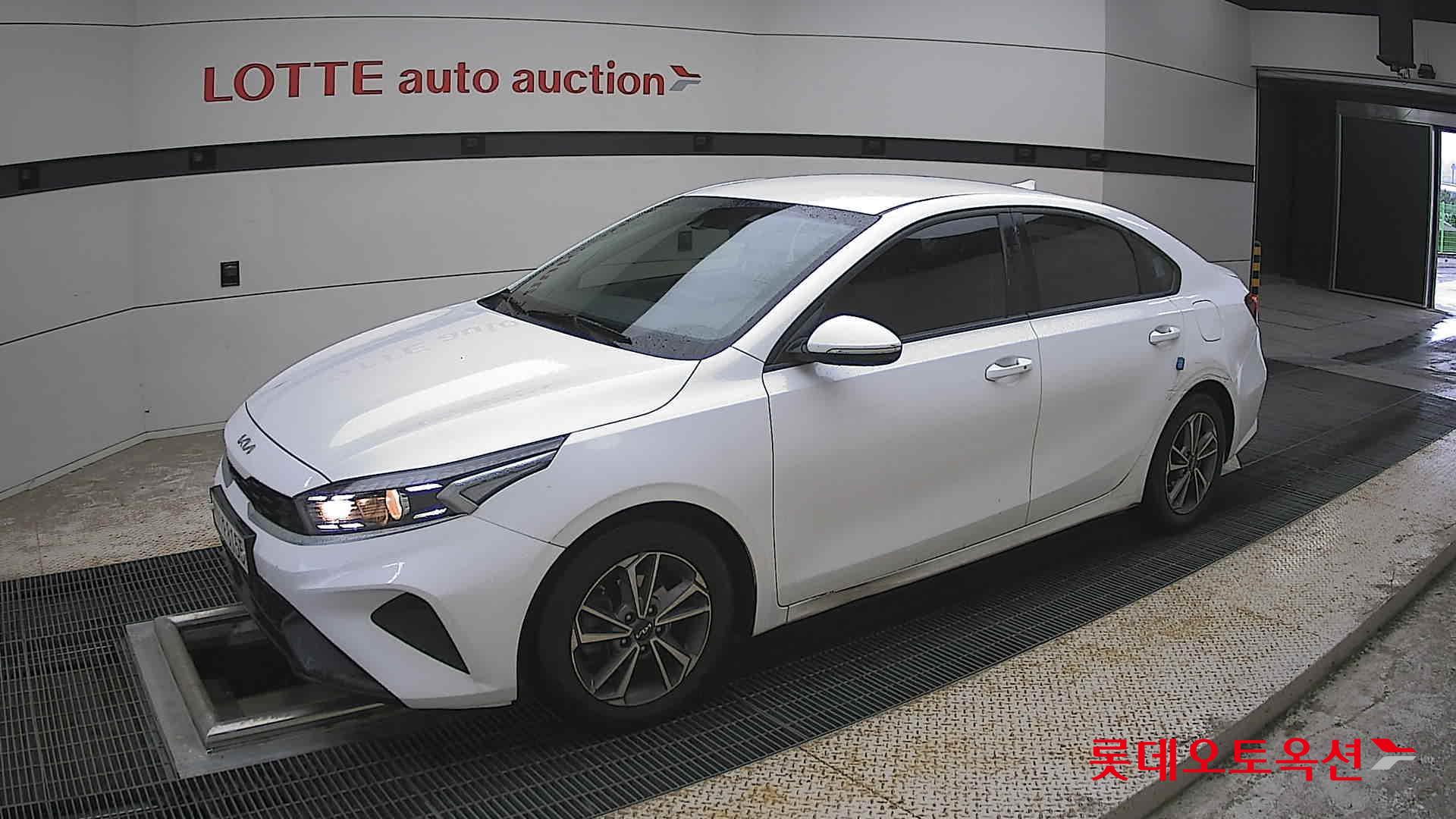 Kia K3 - 11