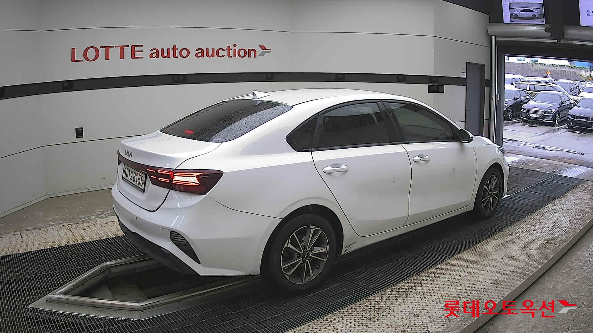Kia K3 - 19