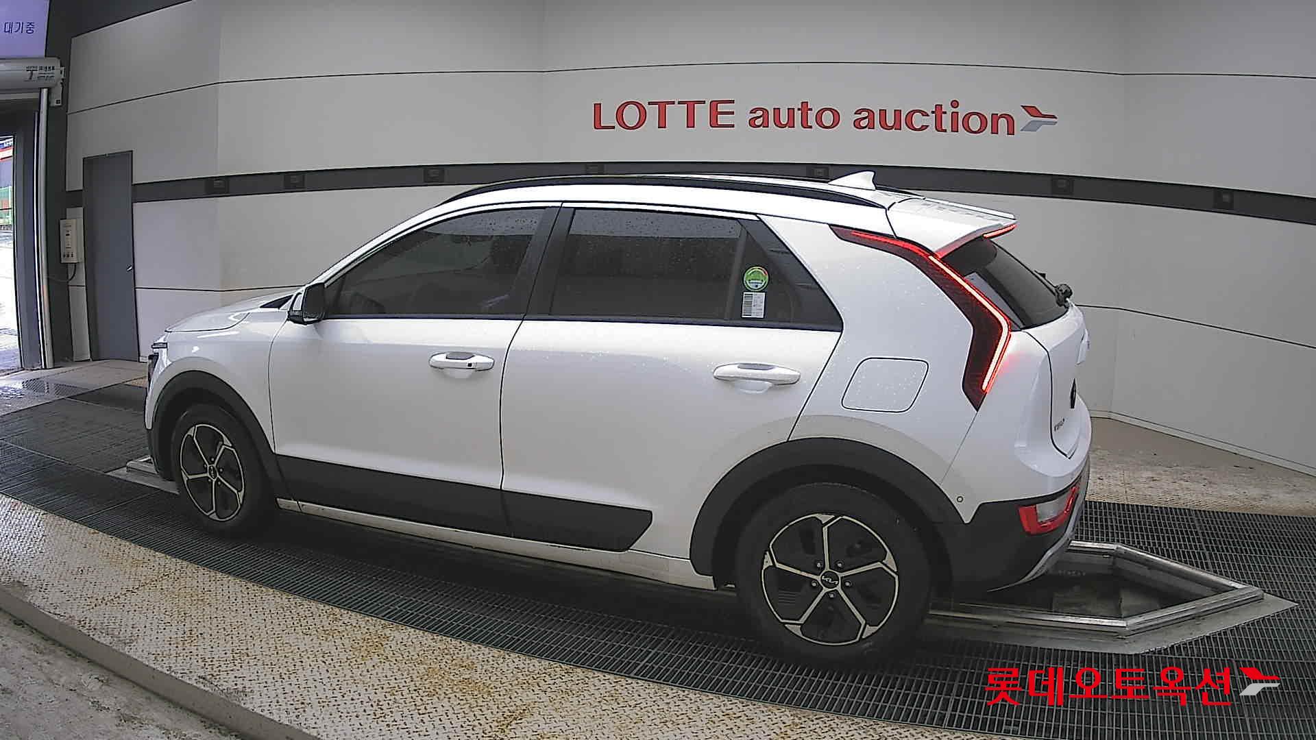 Kia Niro - 14