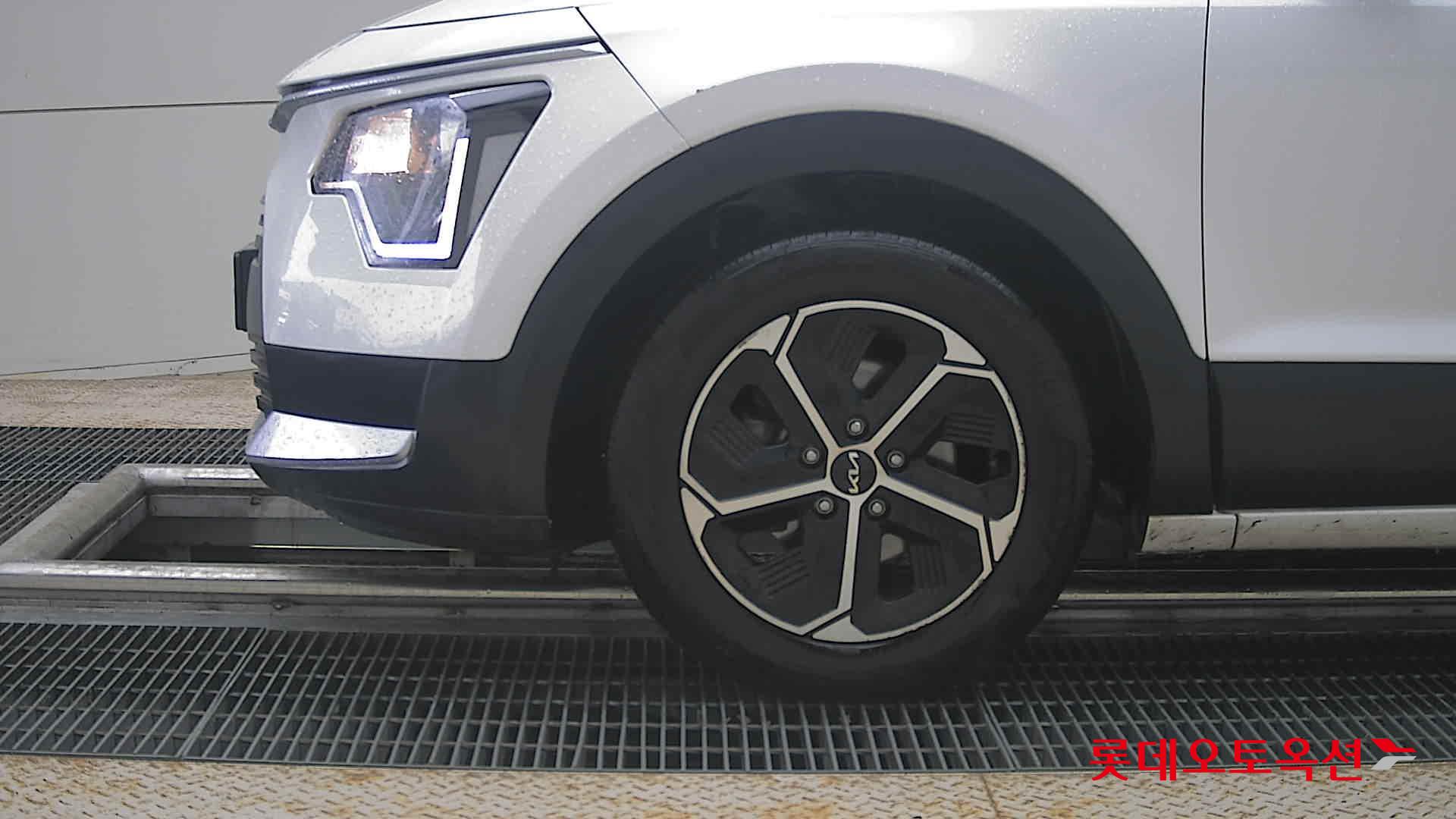 Kia Niro - 25