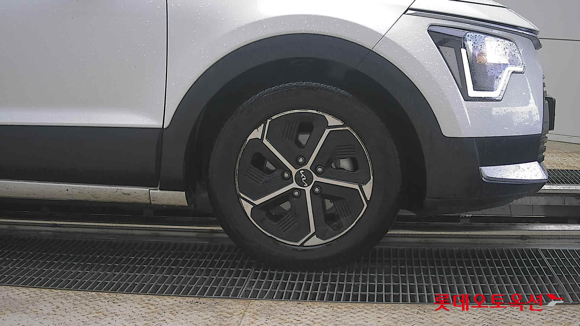 Kia Niro - 27