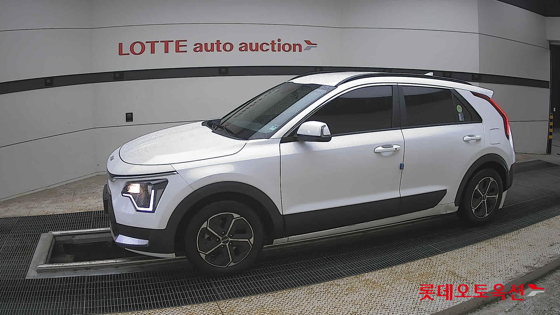 Kia Niro - 12