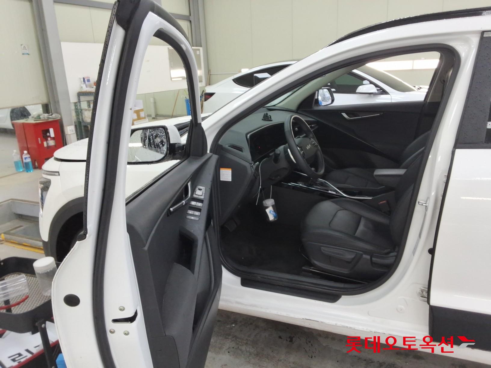 Kia Niro - 37