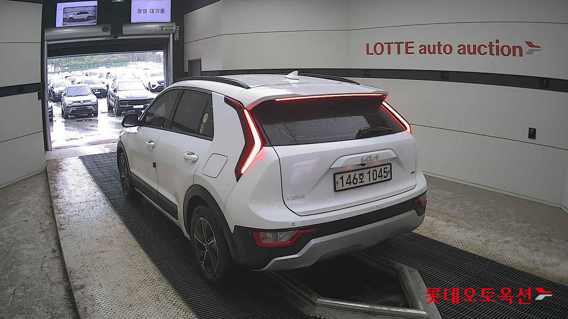 Kia Niro - 16