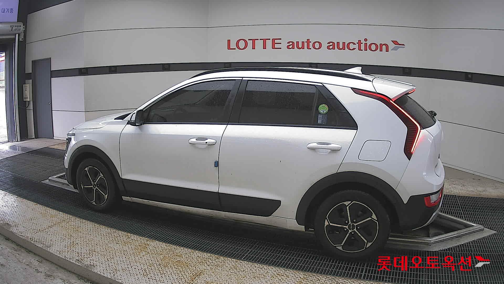 Kia Niro - 14