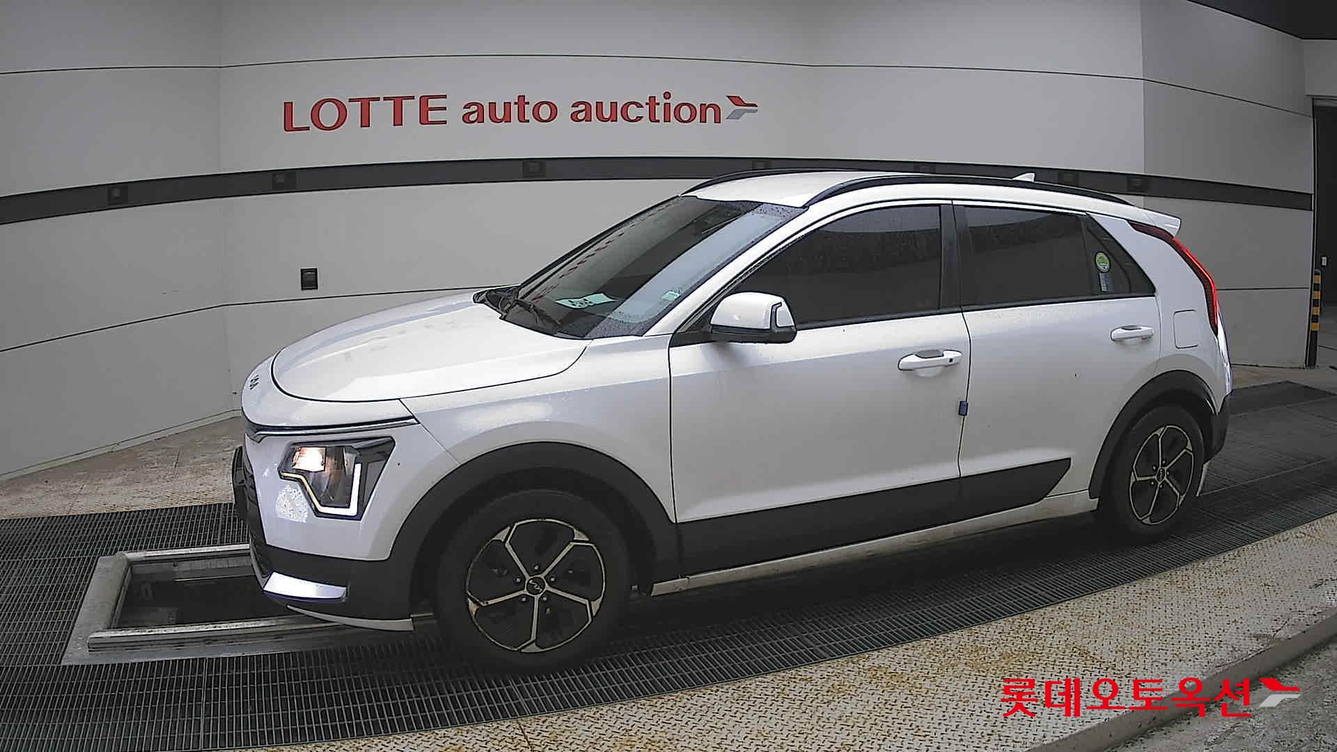 Kia Niro - 12