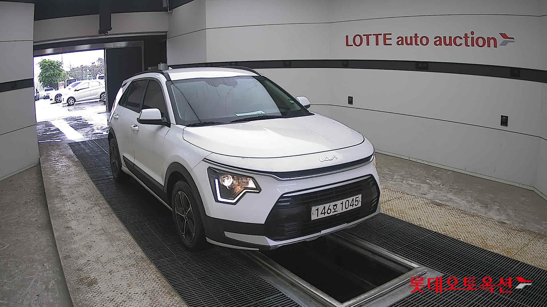 Kia Niro - 24