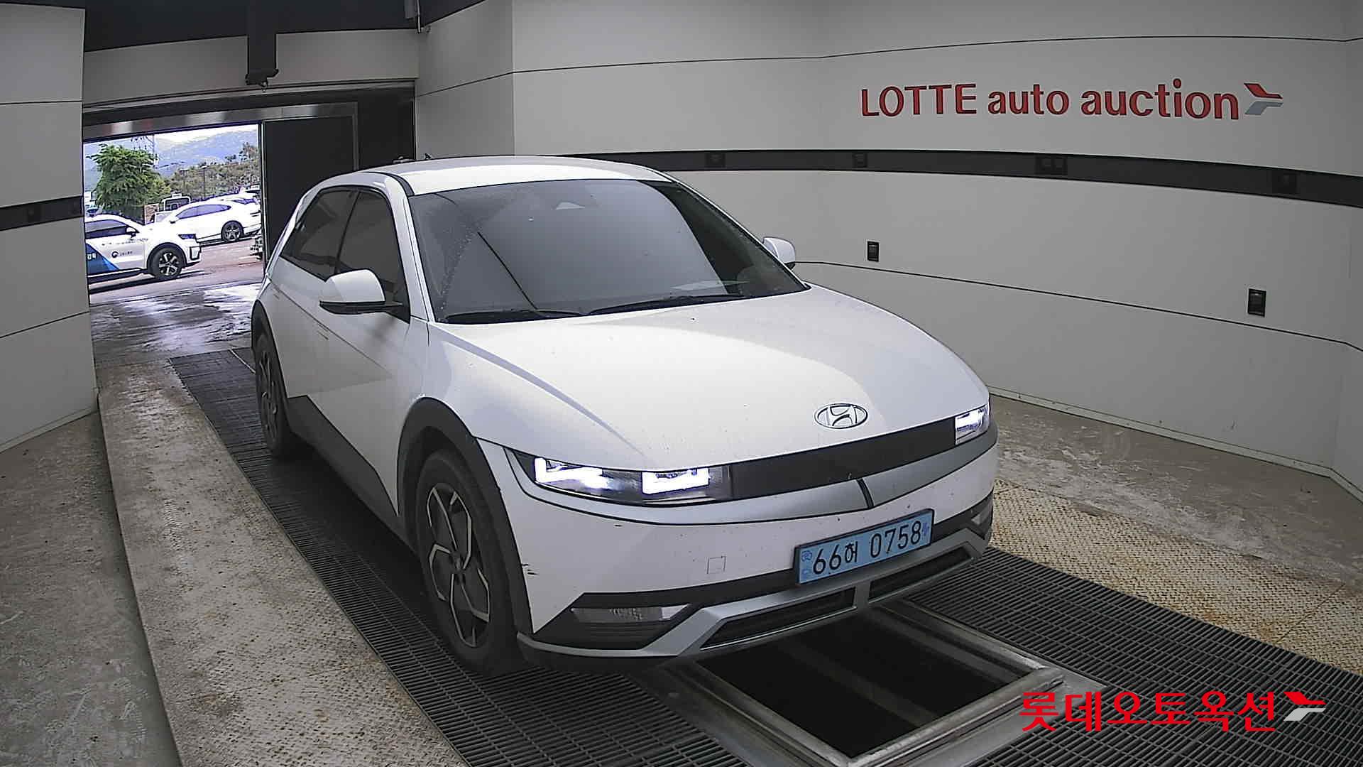 Hyundai Ioniq 5 - 24