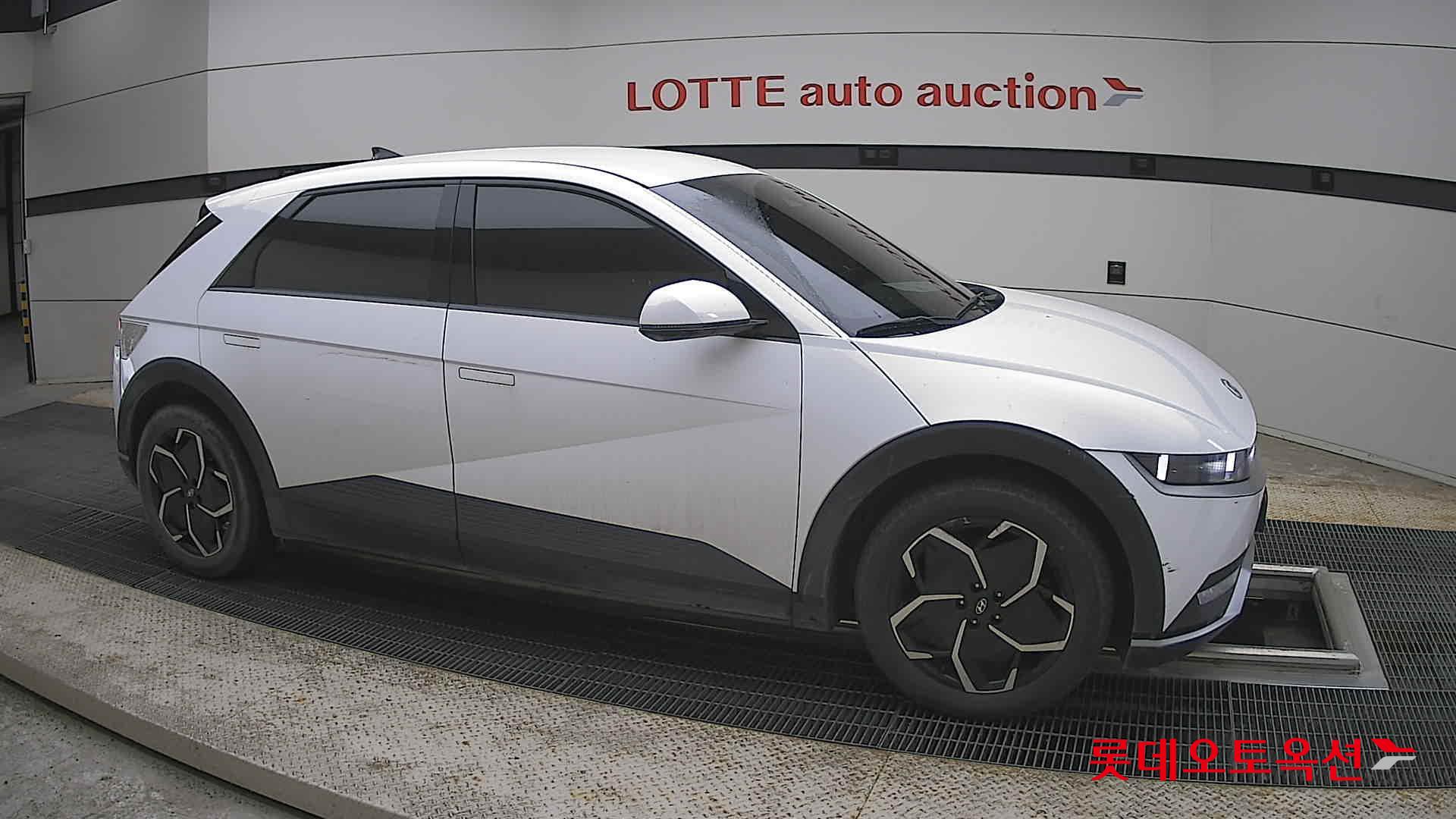 Hyundai Ioniq 5 - 22
