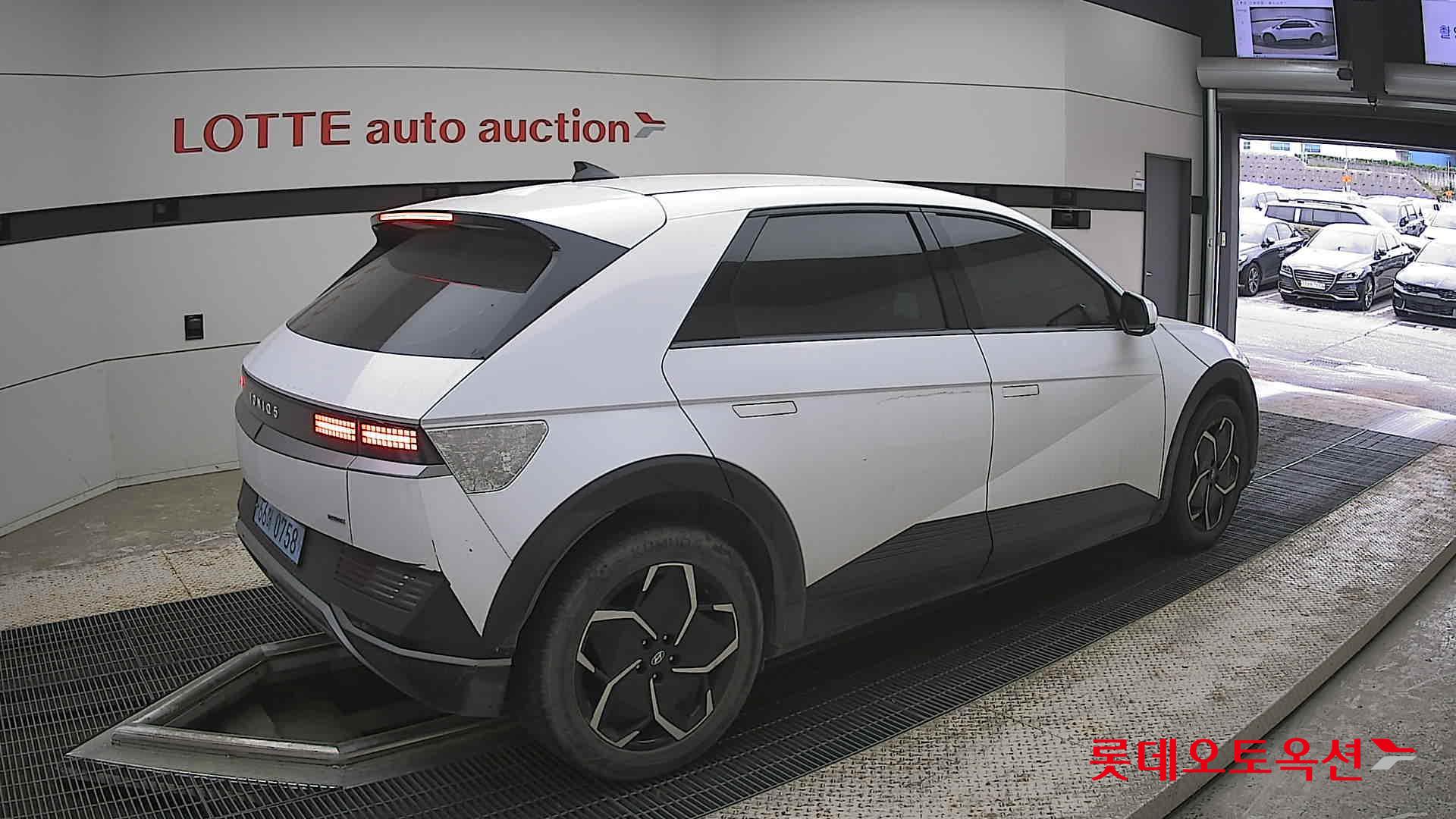 Hyundai Ioniq 5 - 19