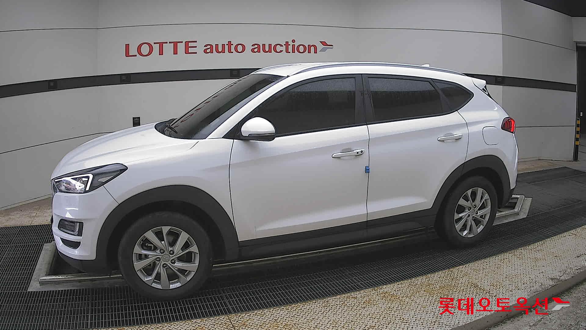 Hyundai Tucson - 12