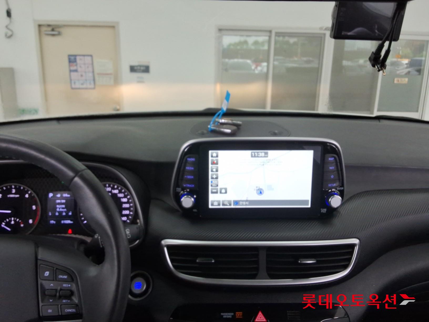 Hyundai Tucson - 32