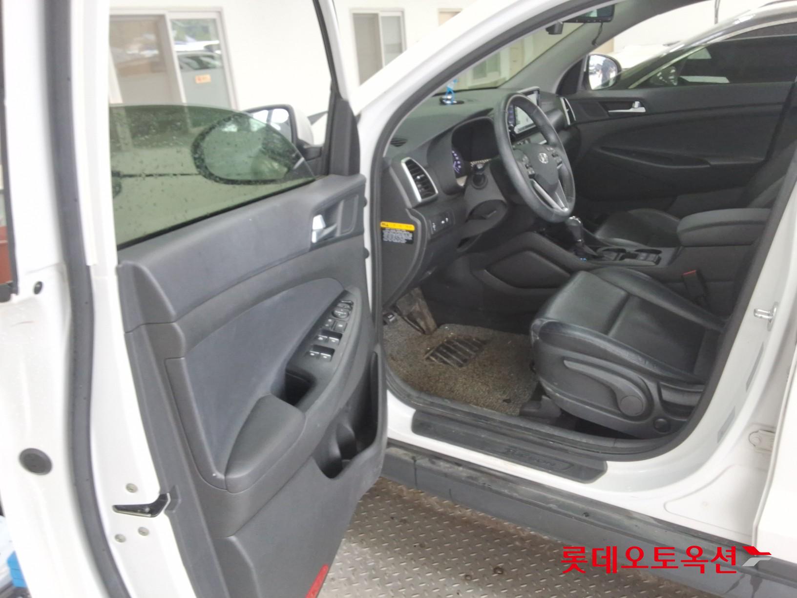 Hyundai Tucson - 37