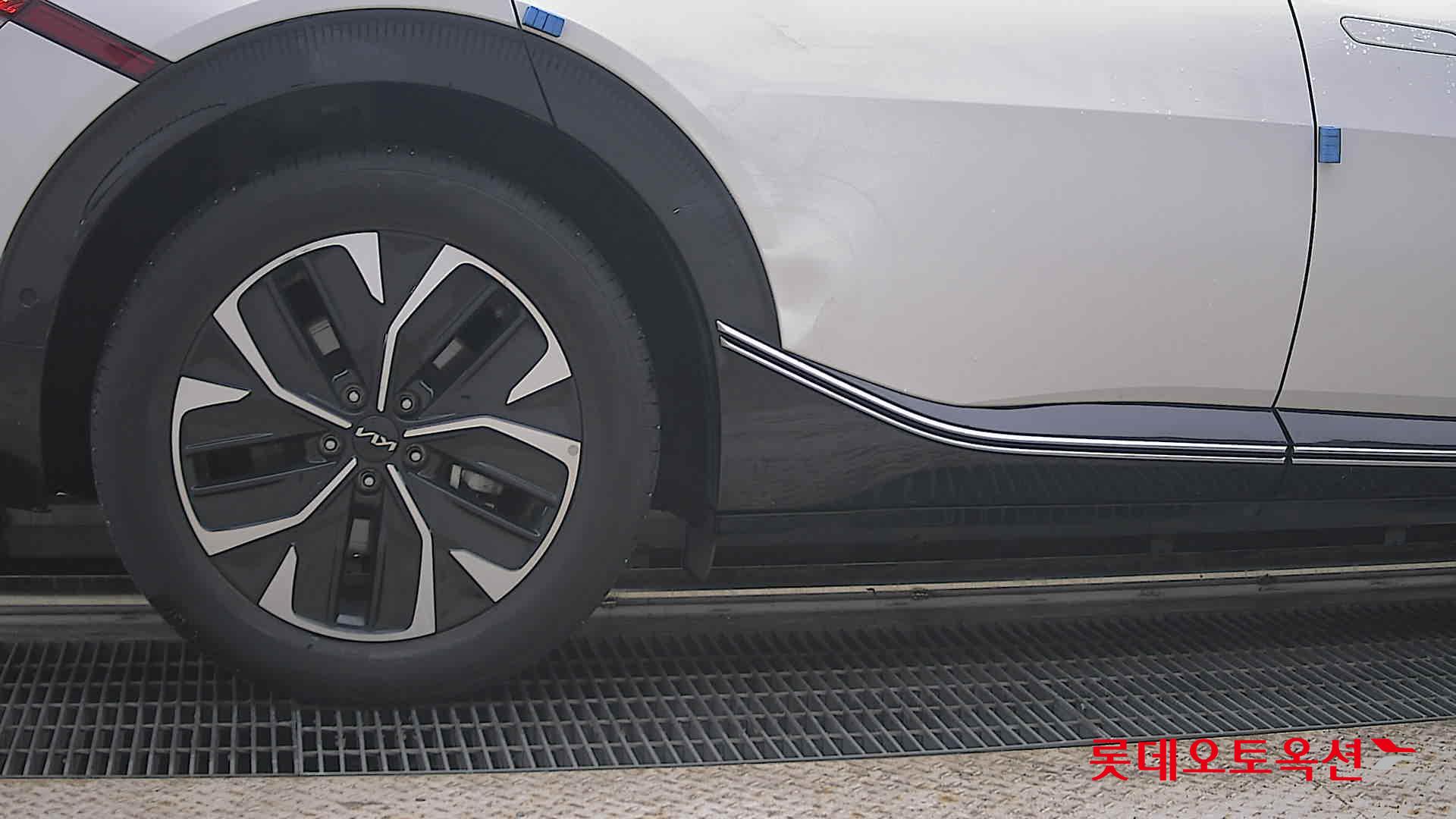 Kia EV6 - 28