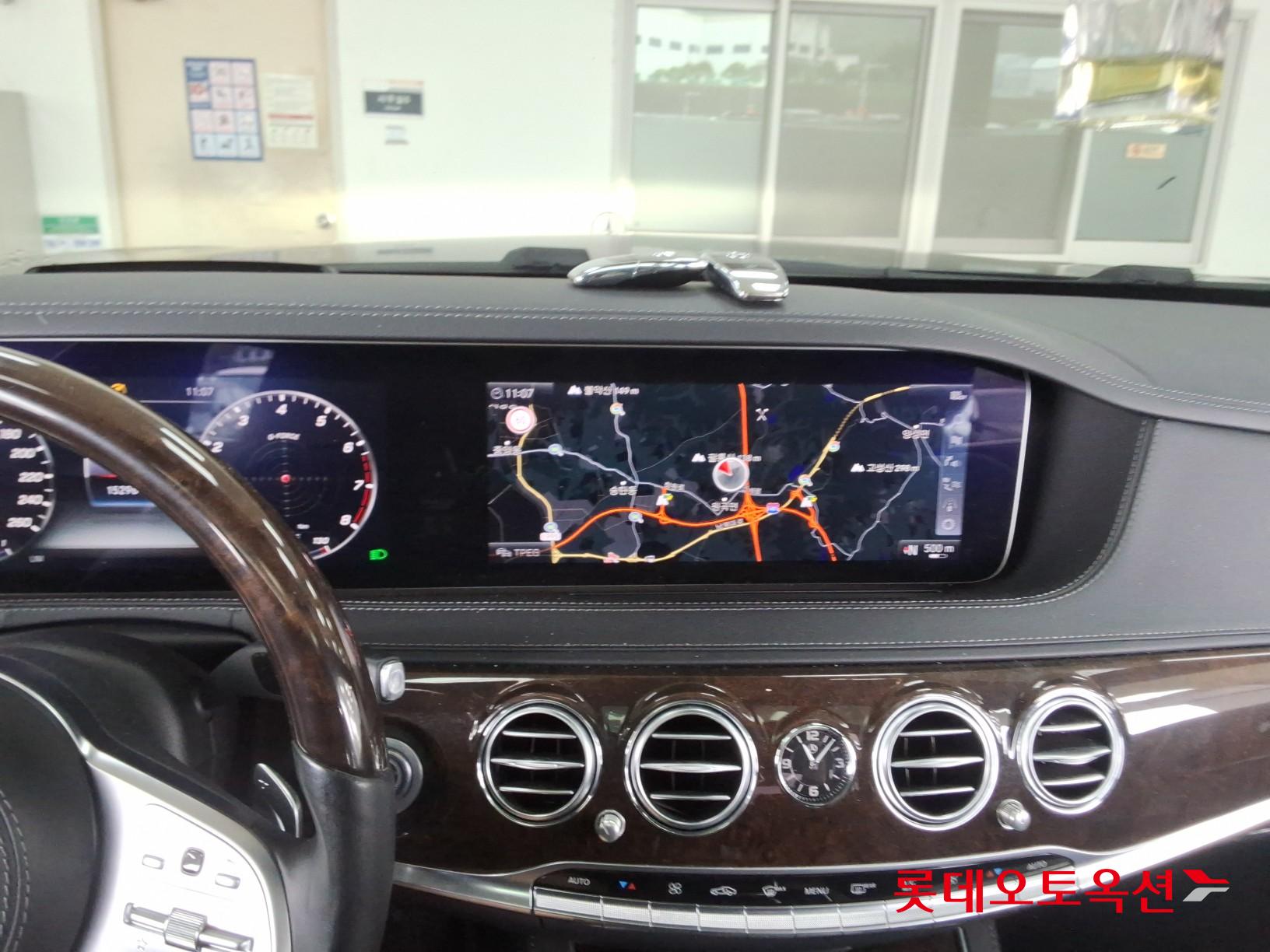 مرسيدس بنز أخرى - 32