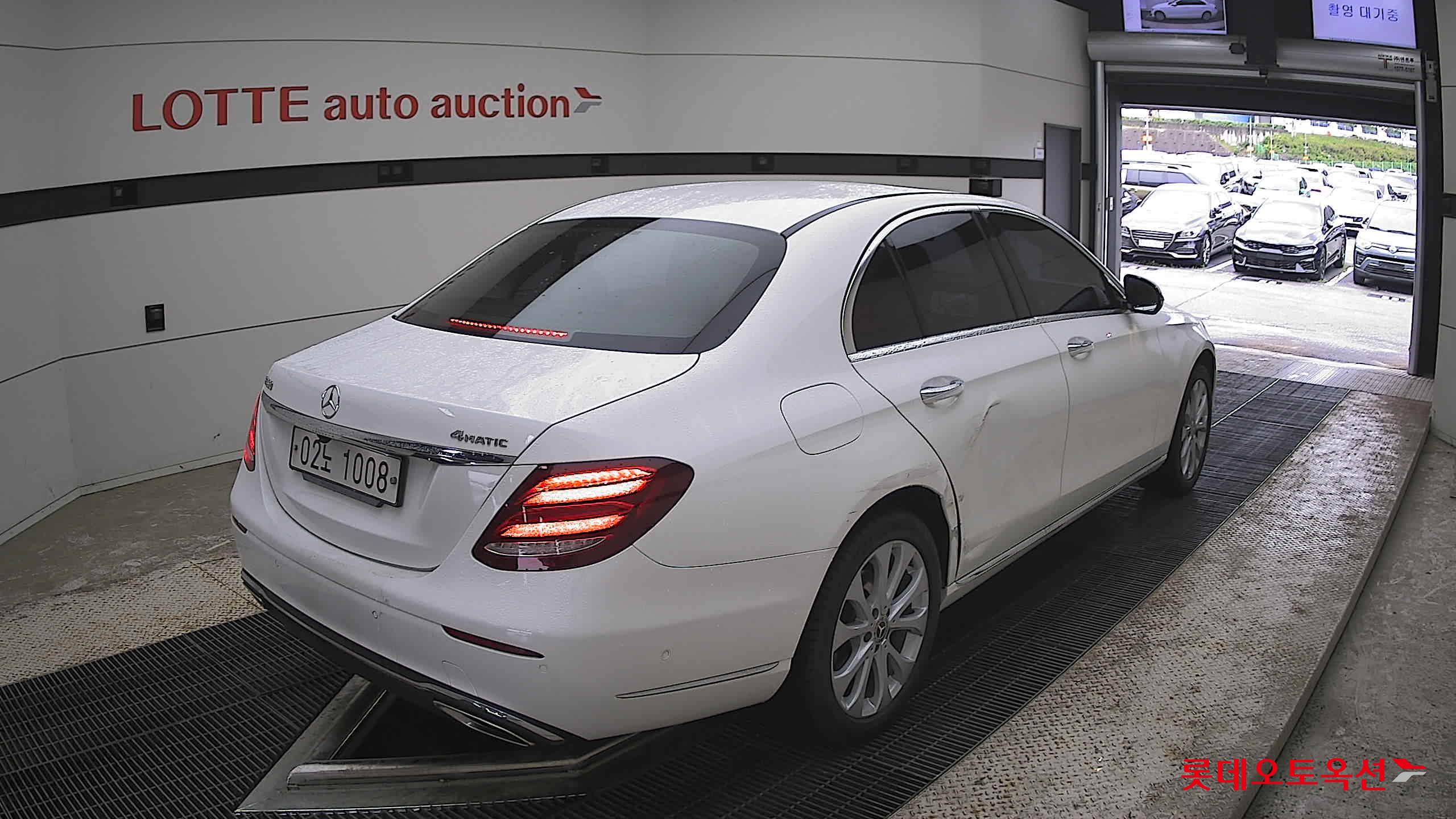 2018 - mercedes-benz e300