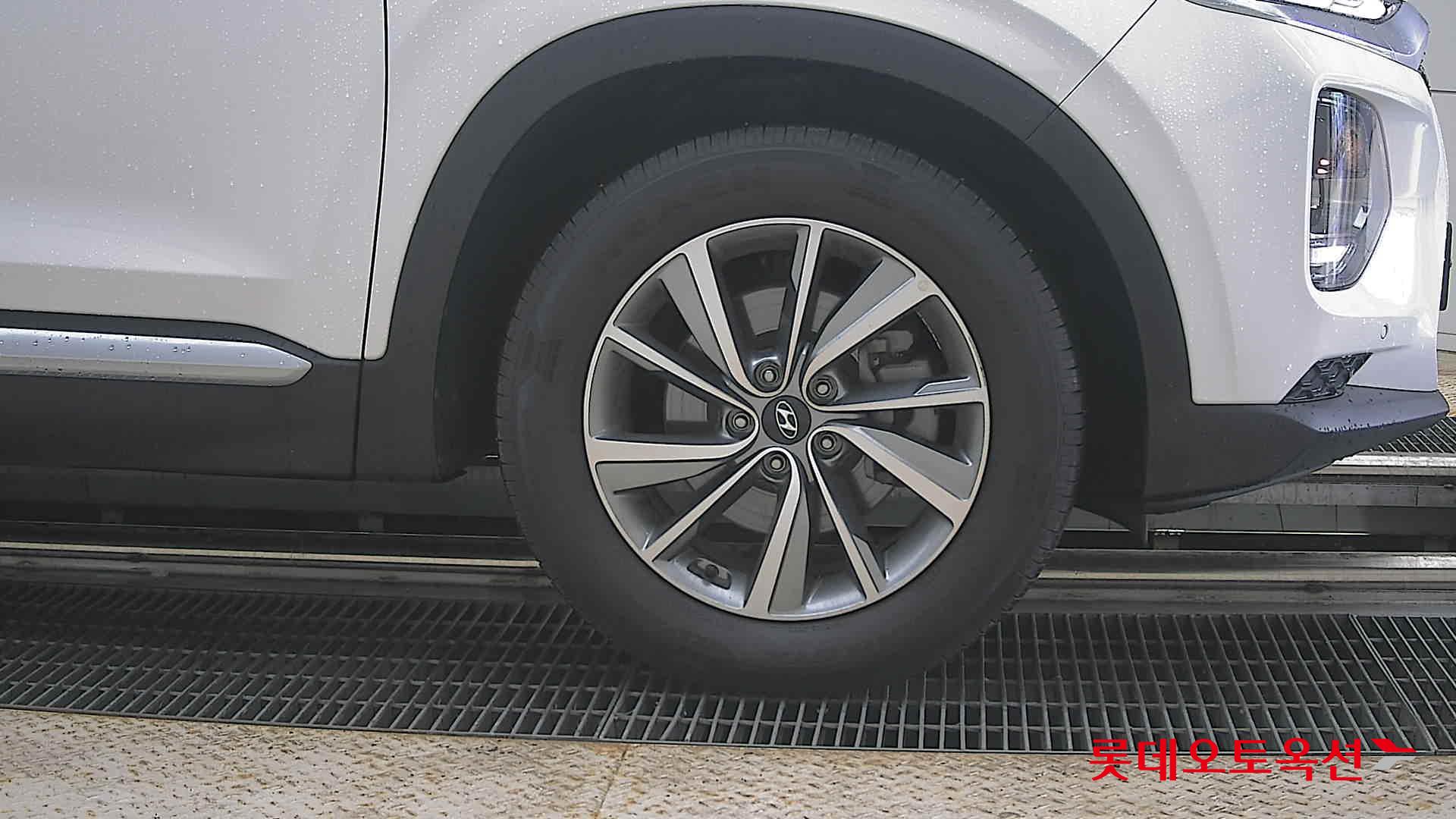 Hyundai Santa Fe - 27