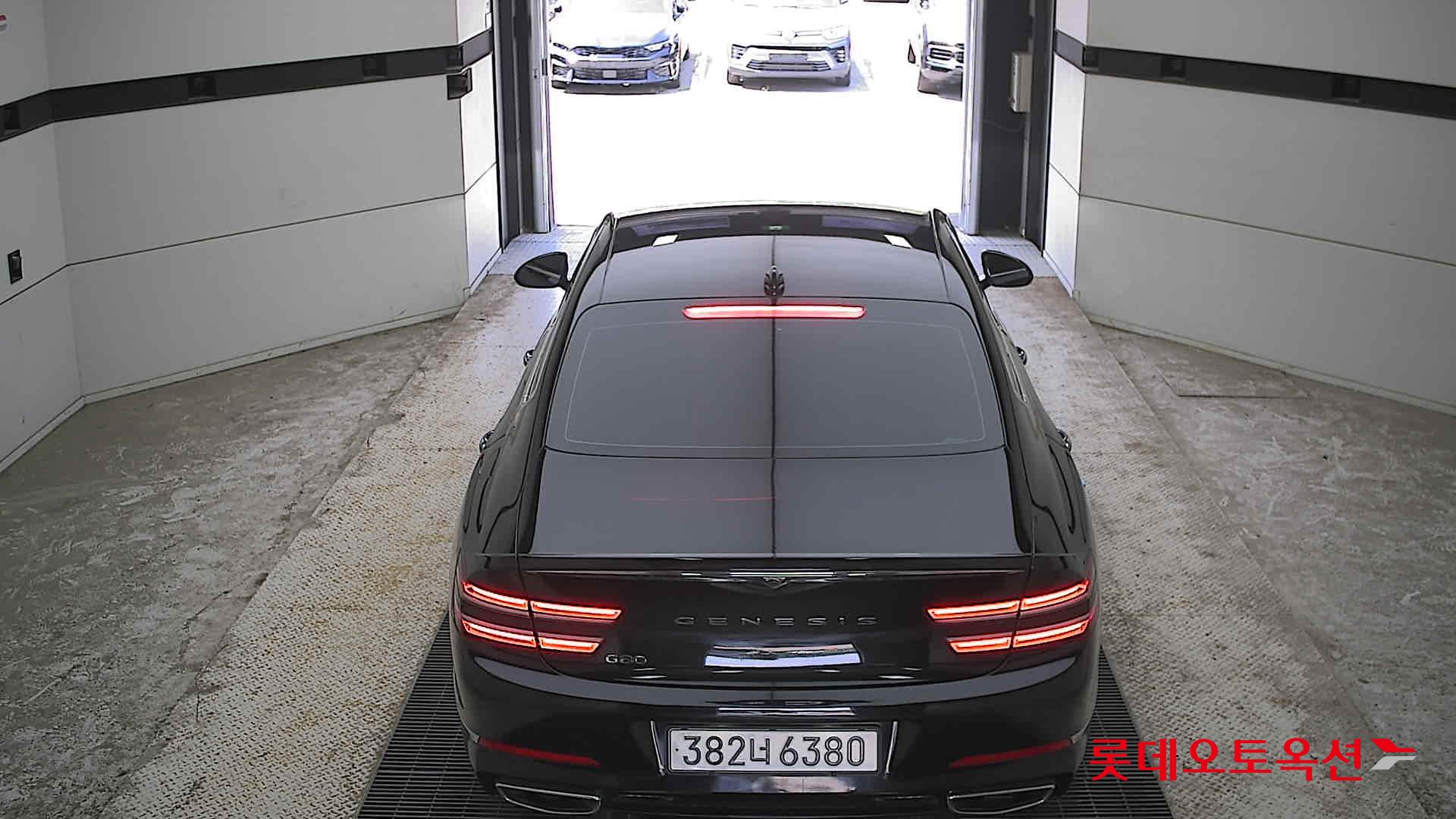 Genesis G80 - 17