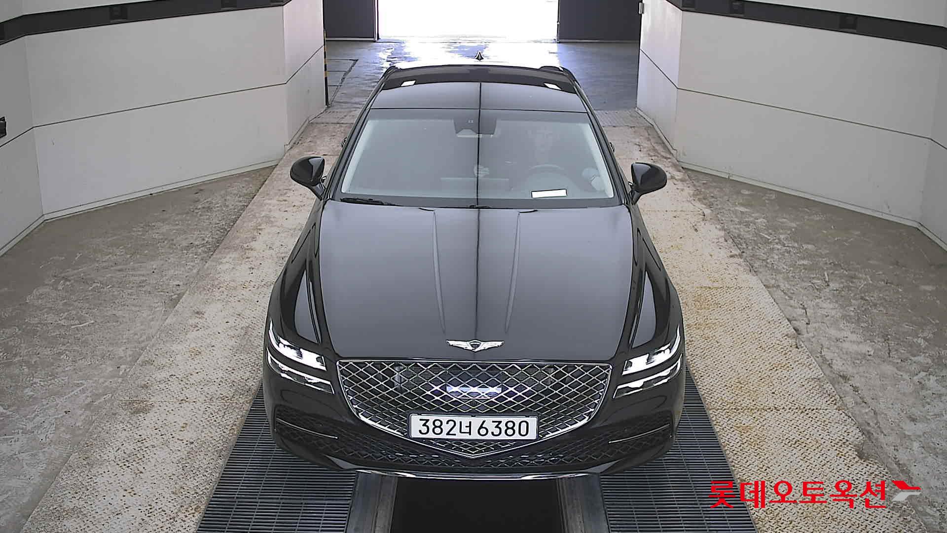 Genesis G80 - 1