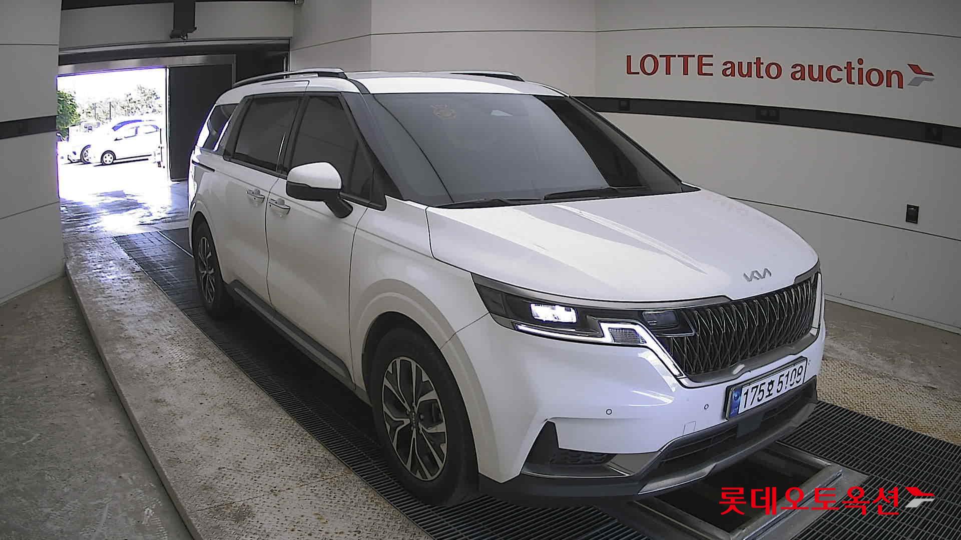 기아 카니발 - 6
