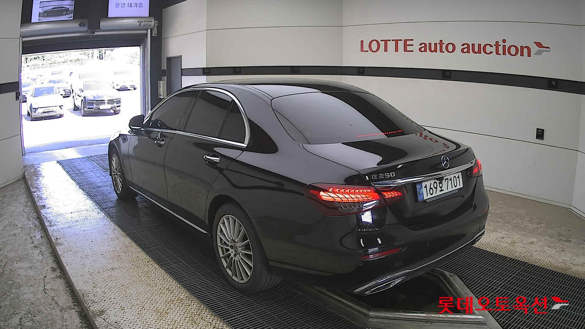 2022 - mercedes-benz e250