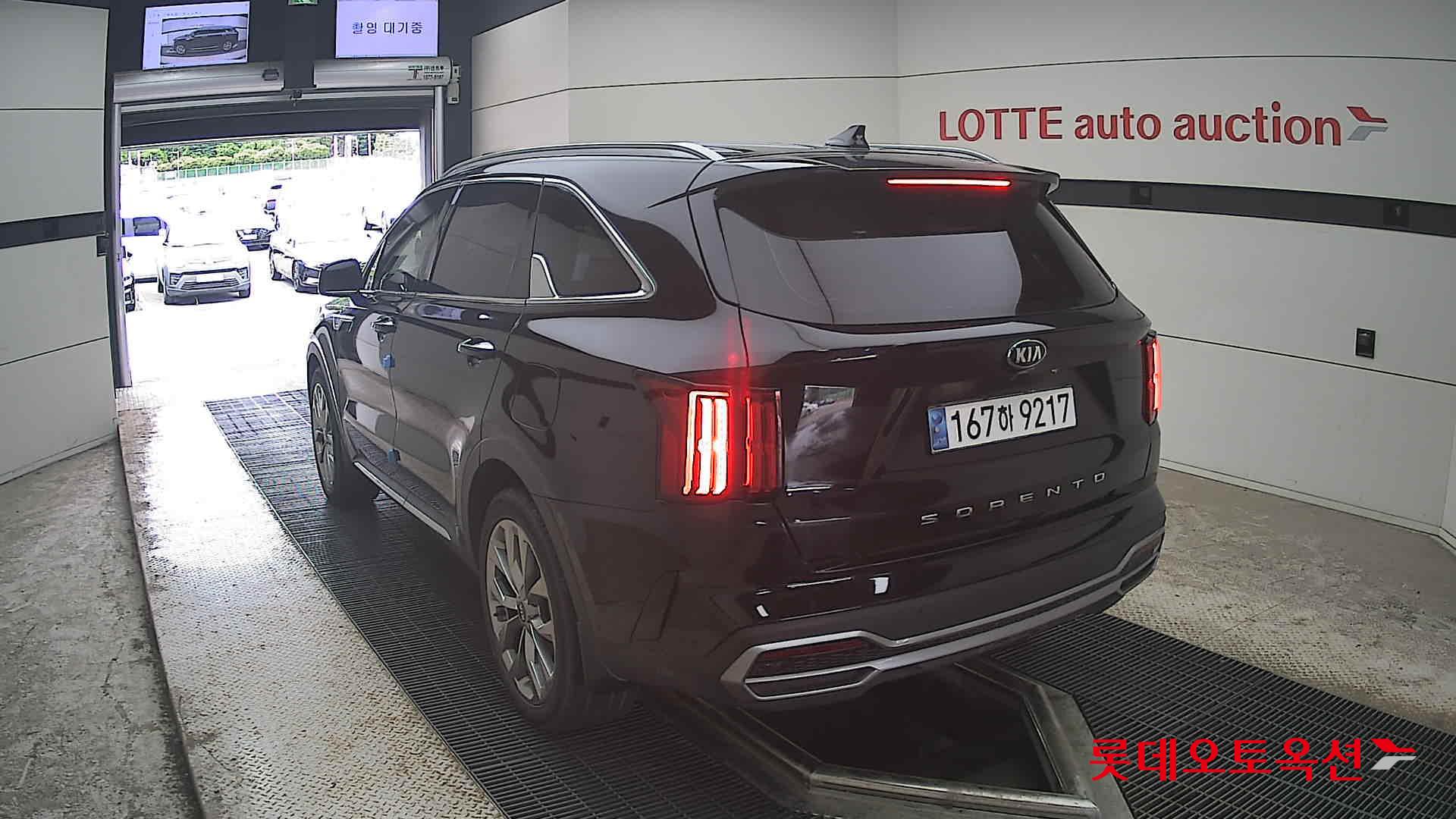 2021 - kia sorento