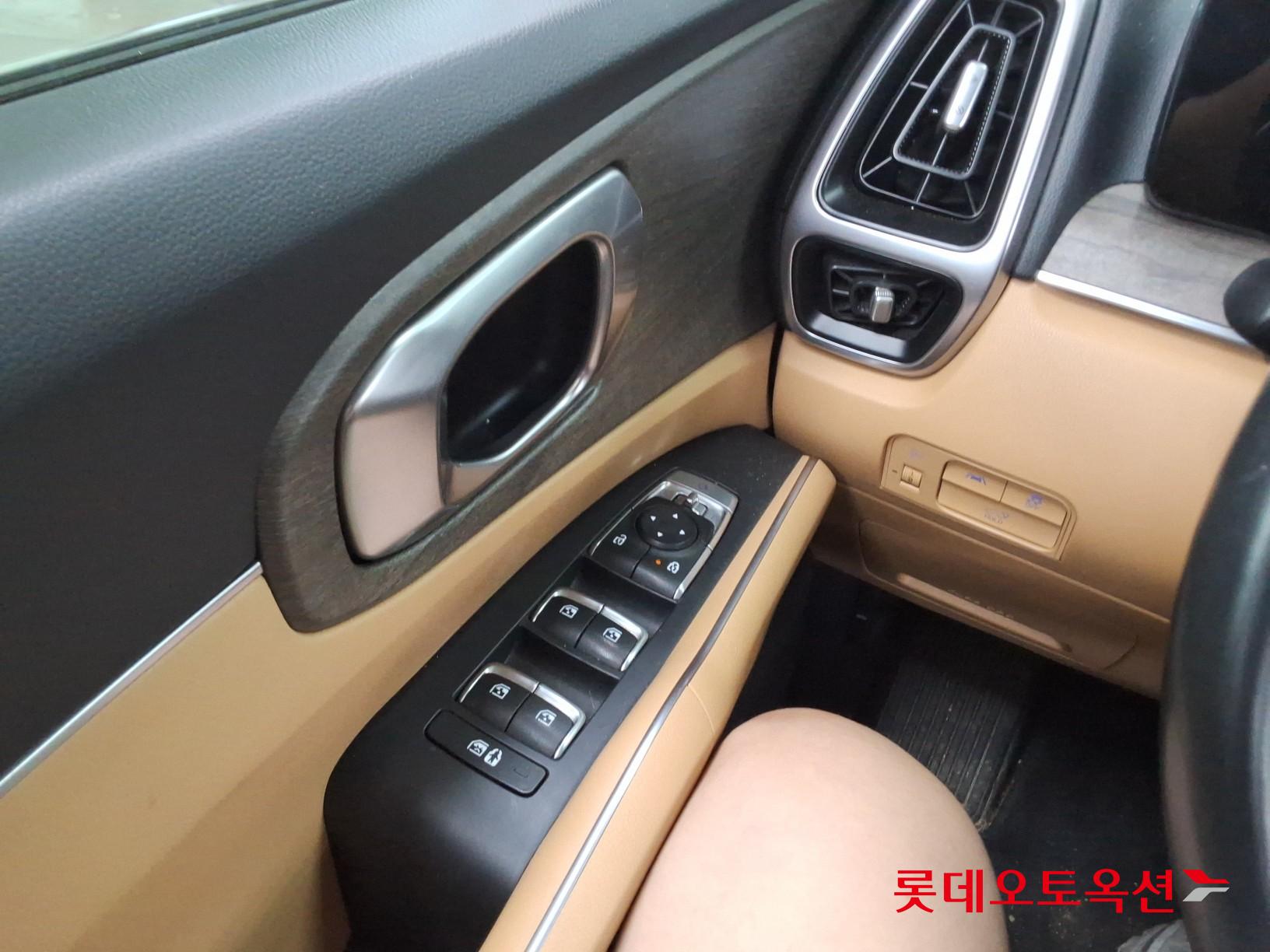 2021 - kia sorento