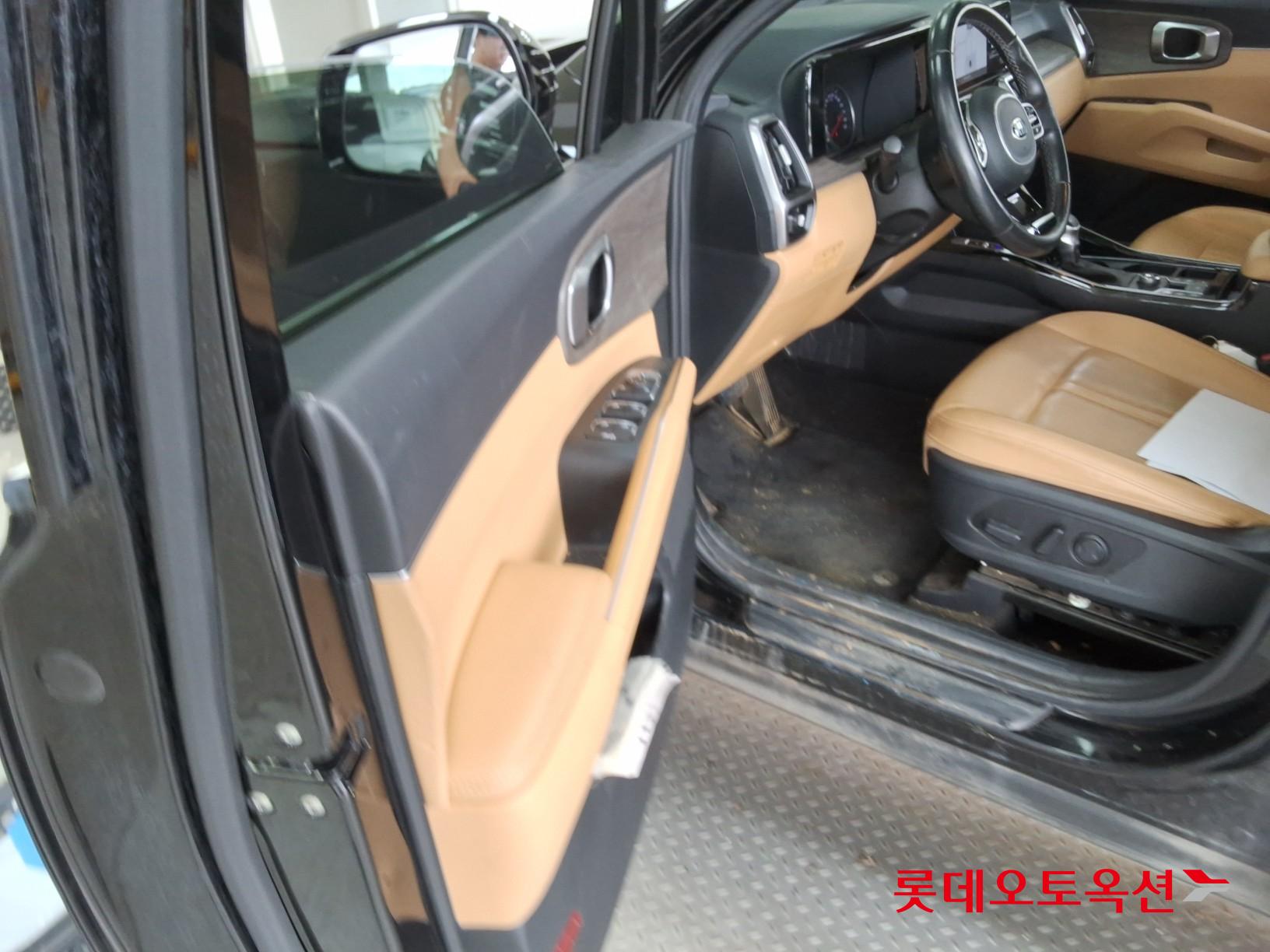 2021 - kia sorento