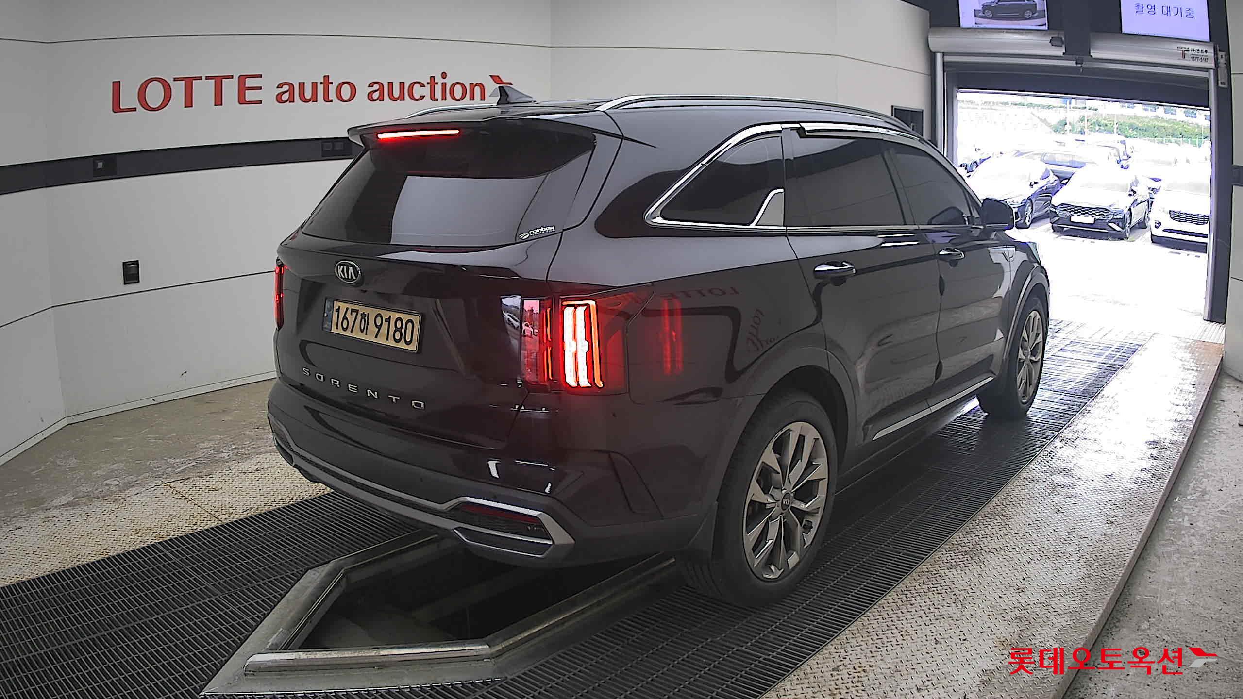 2021 - kia sorento