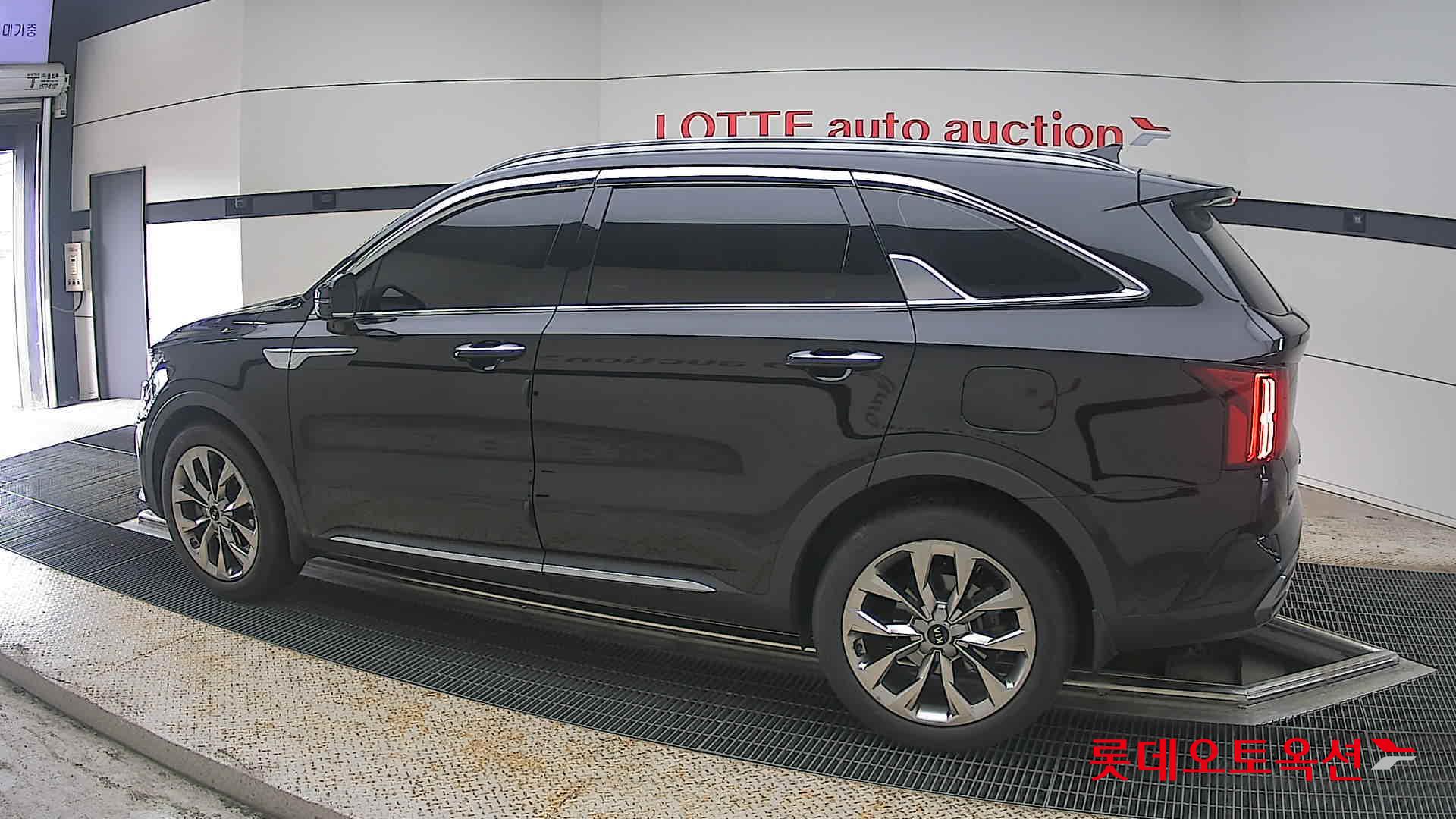 2021 - kia sorento