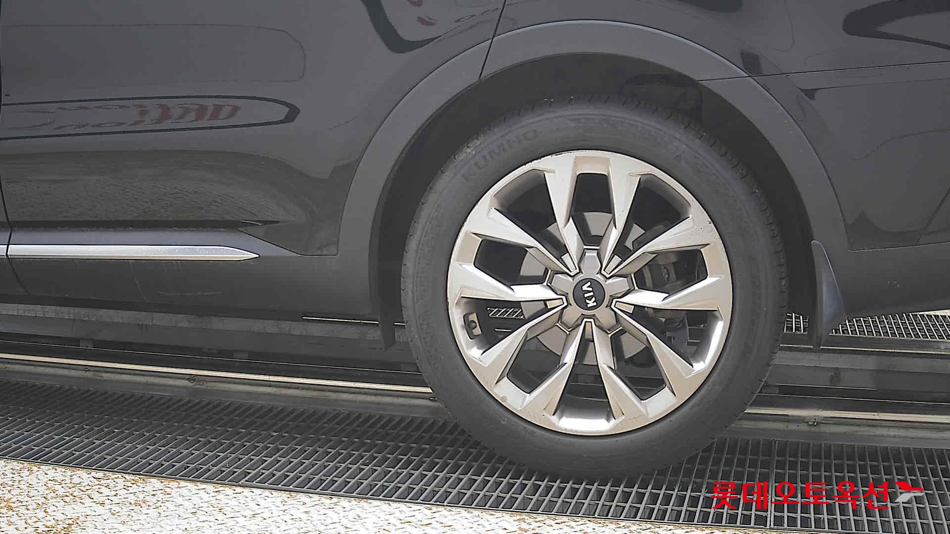 2021 - kia sorento