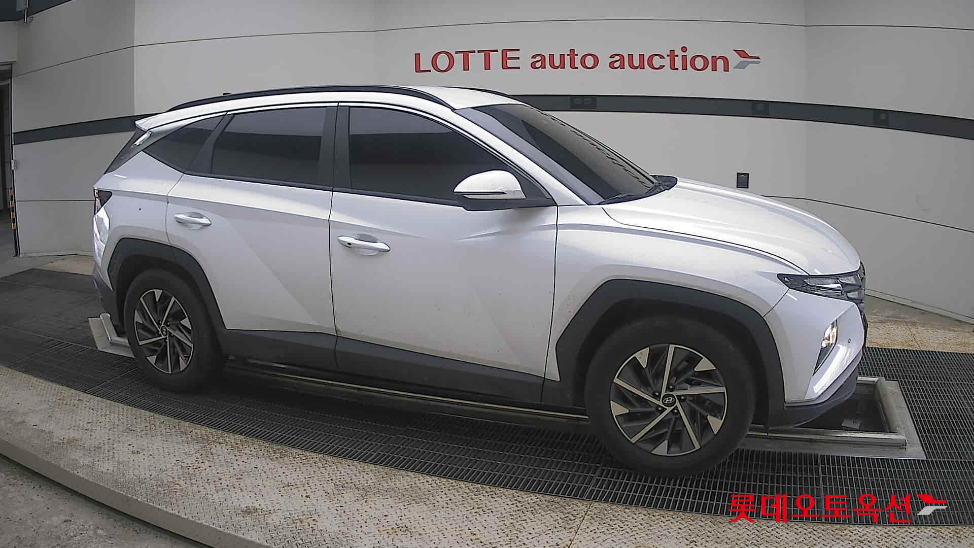 2022 - hyundai tucson