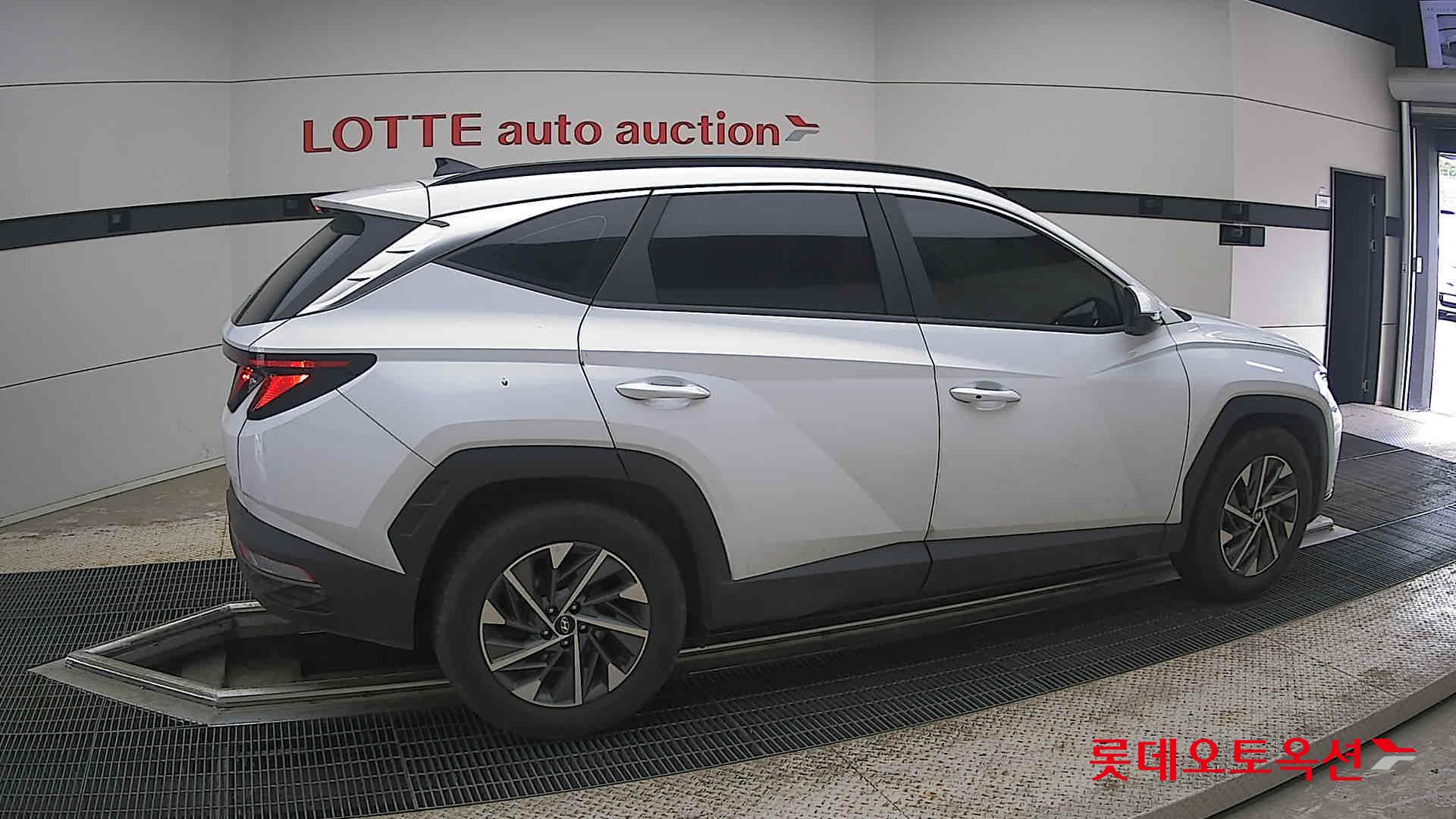 2022 - hyundai tucson