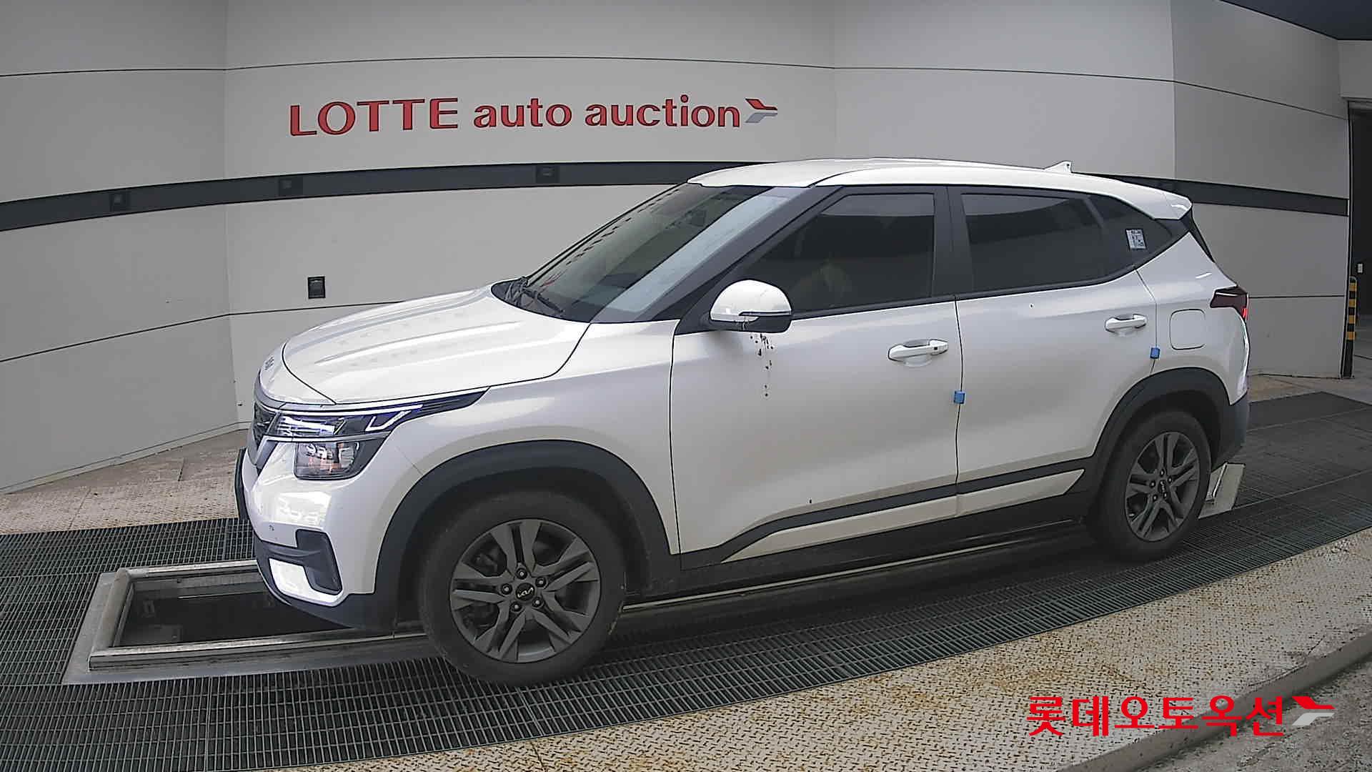 2023 - kia seltos