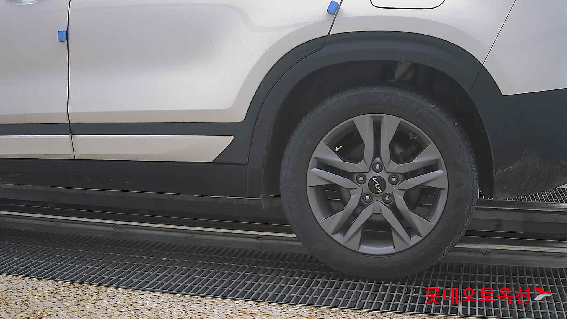 2023 - kia seltos