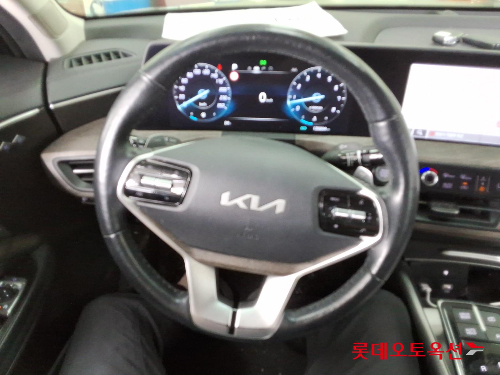 2022 - kia k8