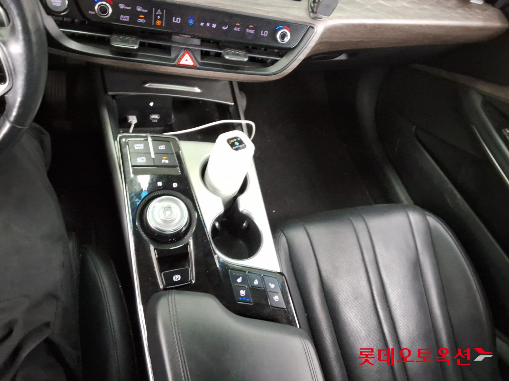 2022 - kia k8